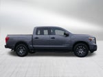2023 Nissan Titan SV