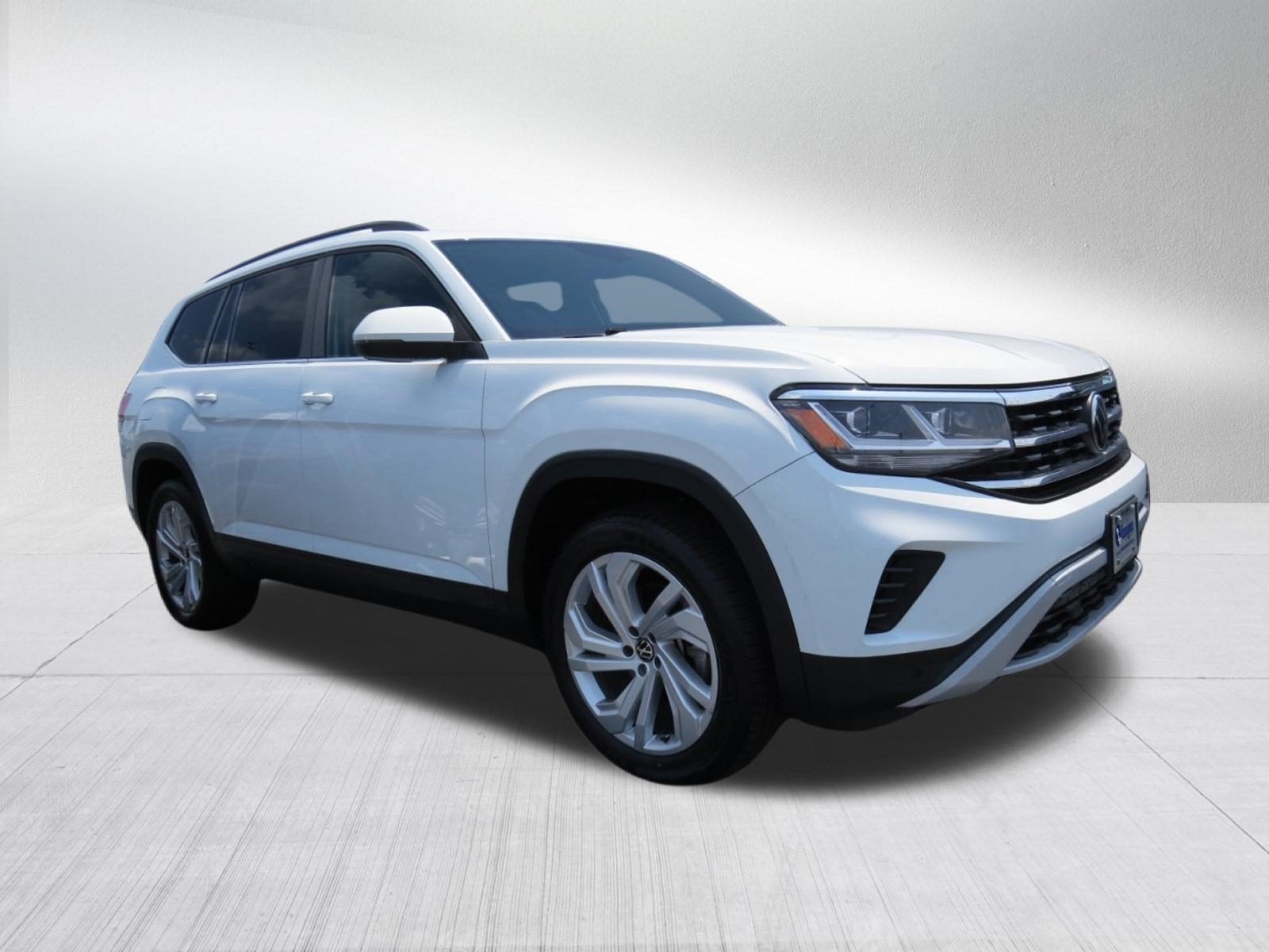 2023 Volkswagen Atlas 3.6L V6 SE w/Technology