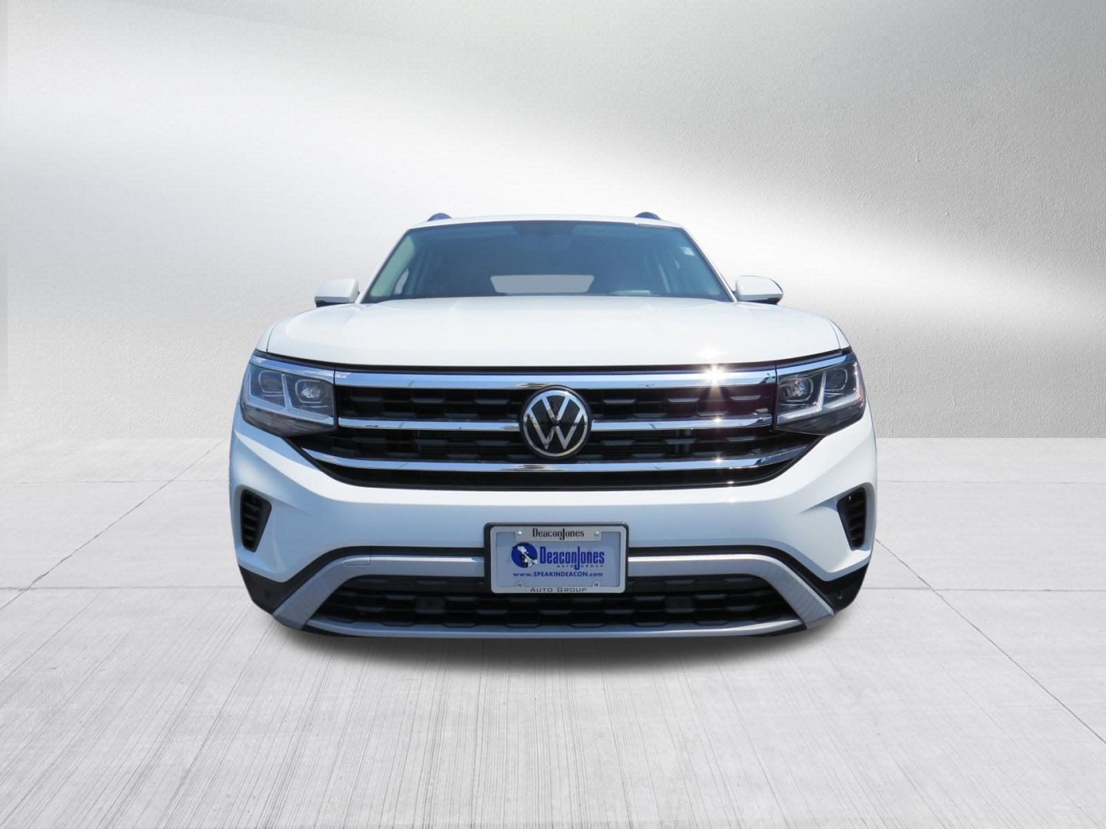 2023 Volkswagen Atlas 3.6L V6 SE w/Technology