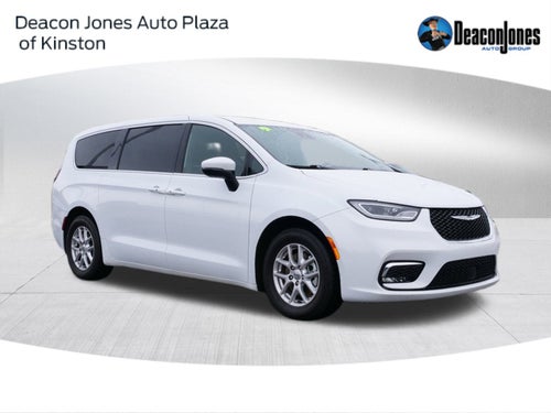 2023 Chrysler Pacifica Touring