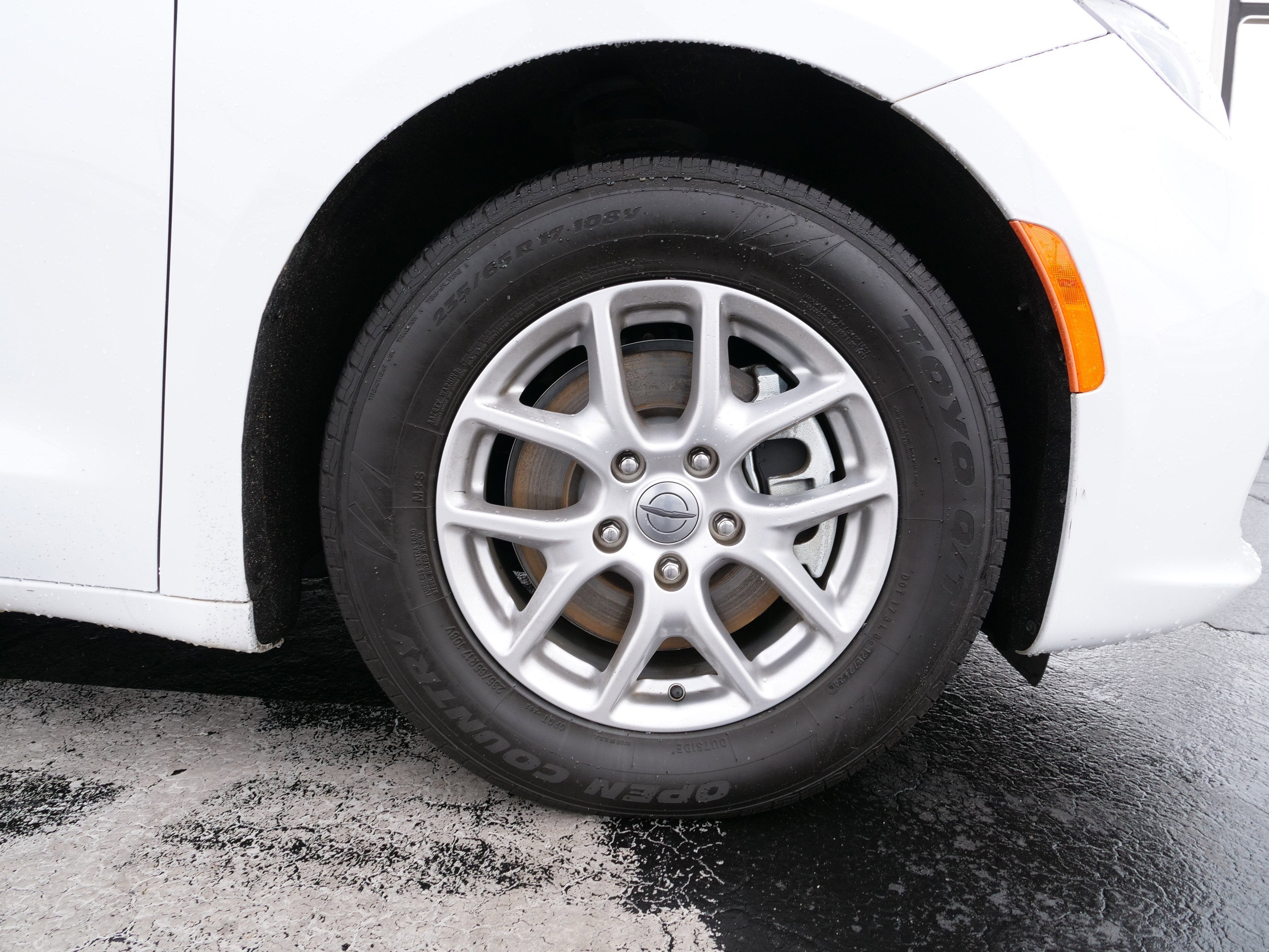 2023 Chrysler Pacifica Touring