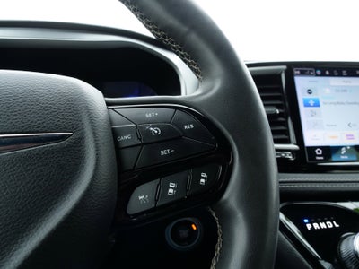 2023 Chrysler Pacifica Touring
