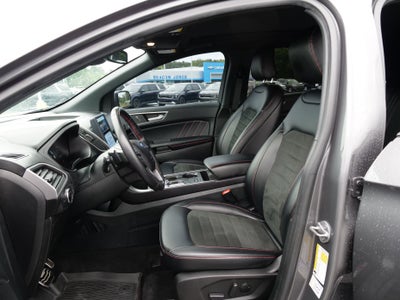 2023 Ford Edge Base