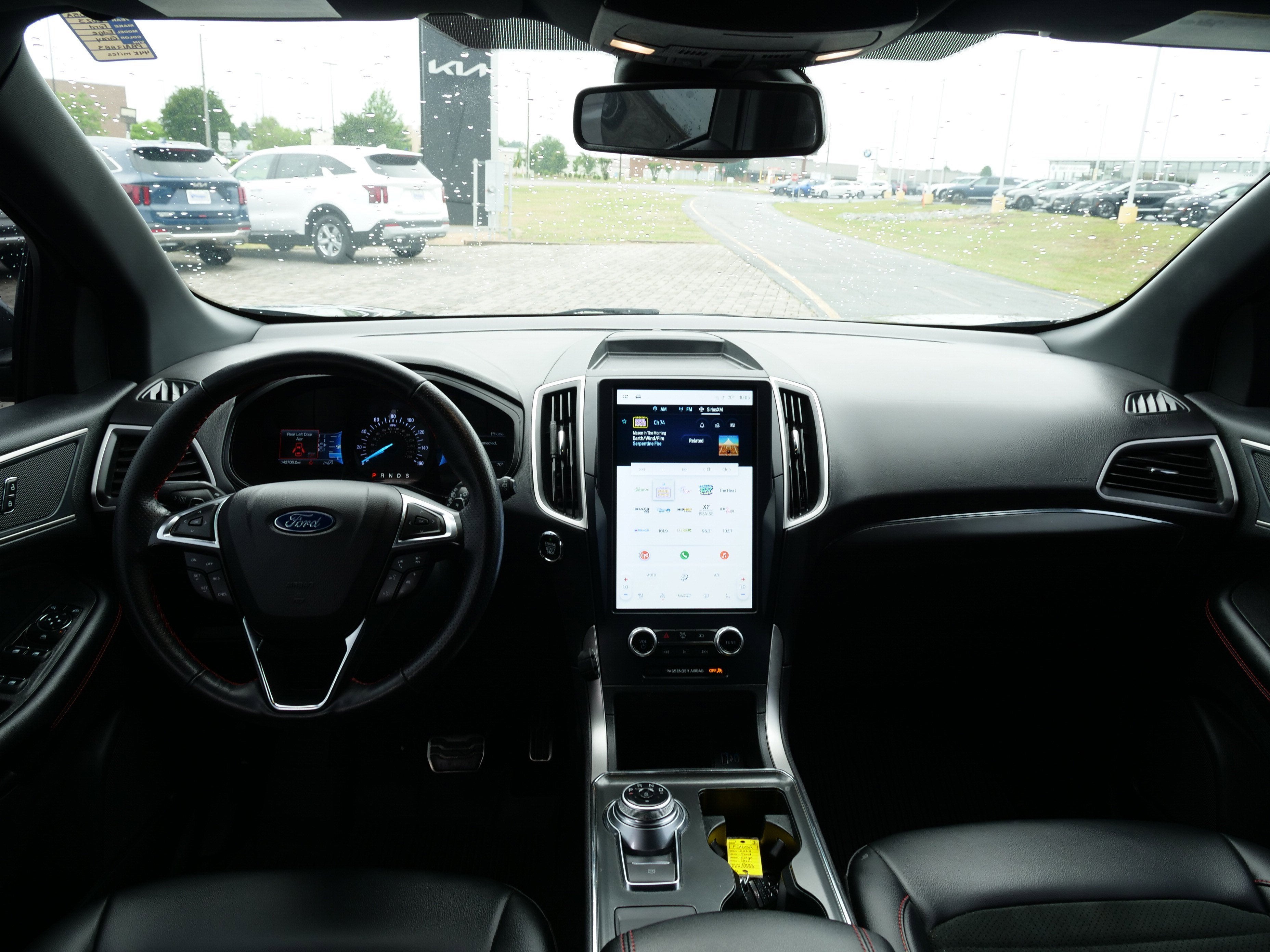 2023 Ford Edge Base