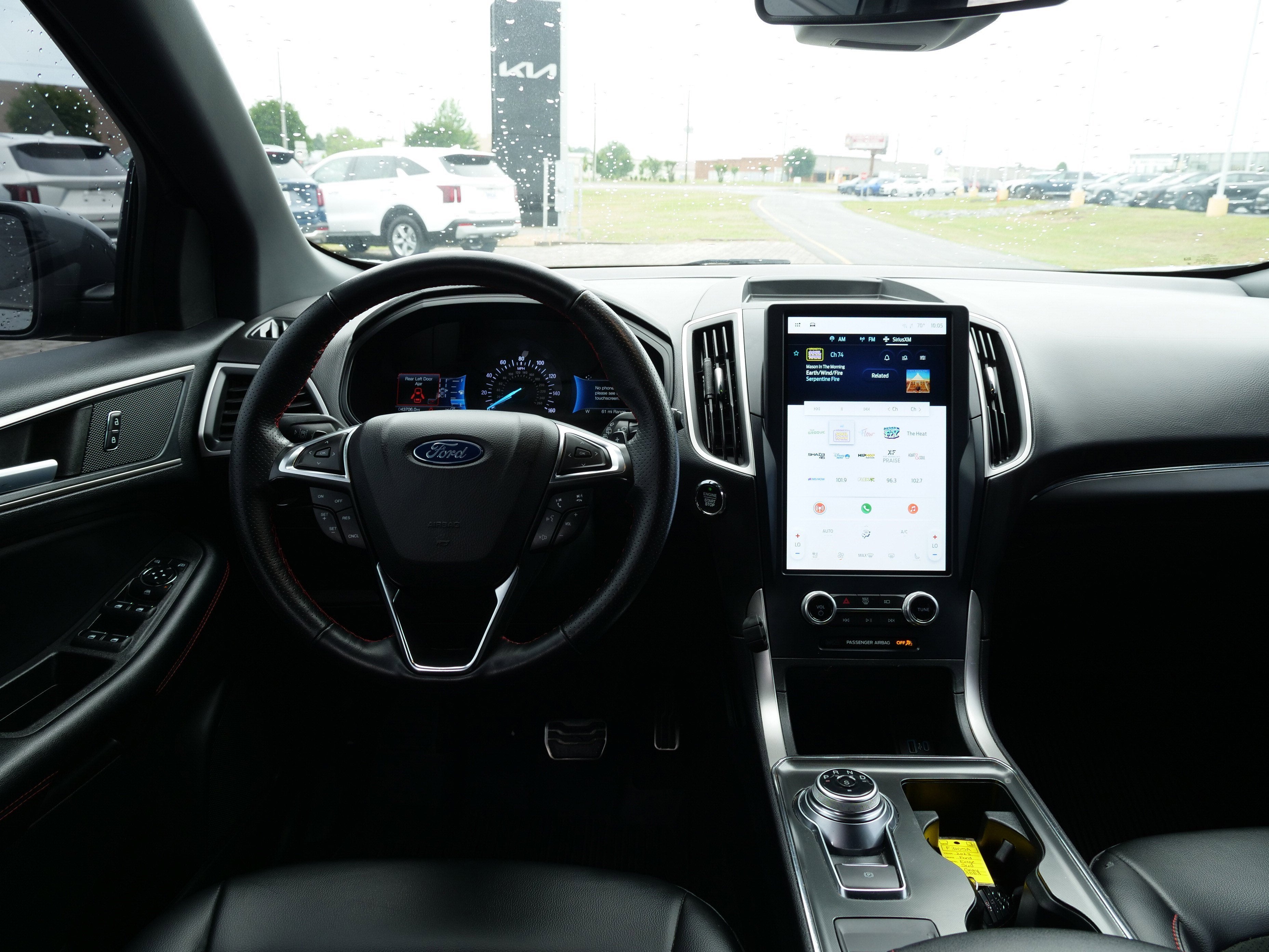 2023 Ford Edge Base