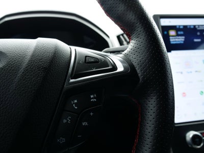2023 Ford Edge Base