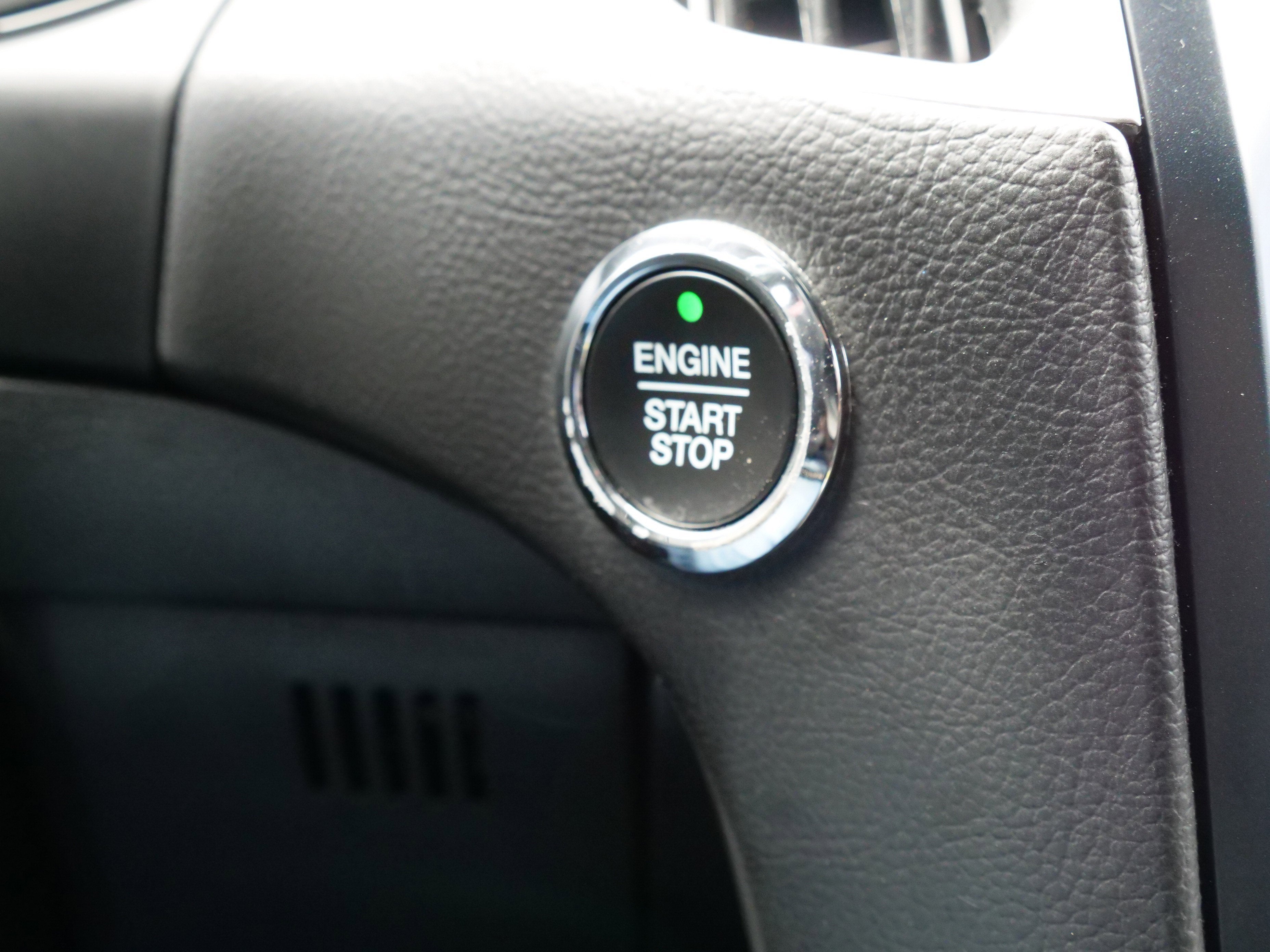 2023 Ford Edge Base