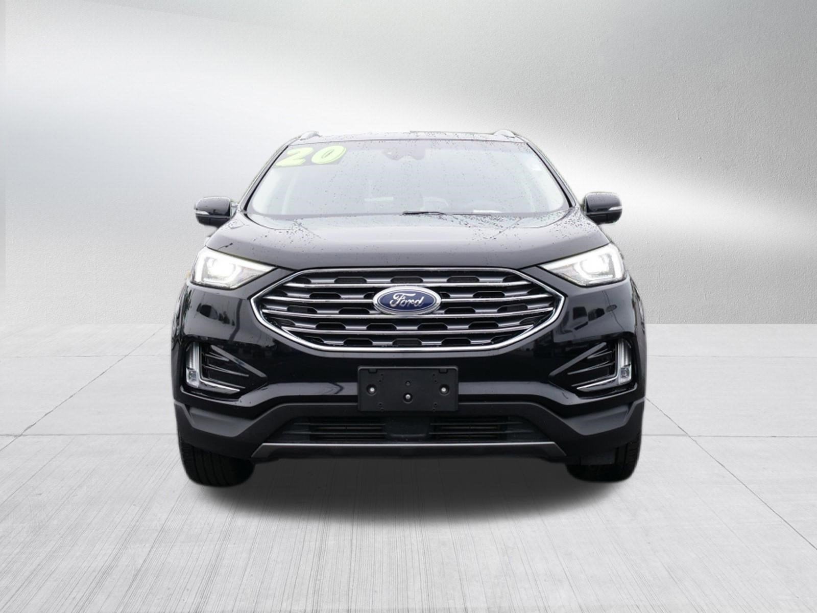 2020 Ford Edge Base
