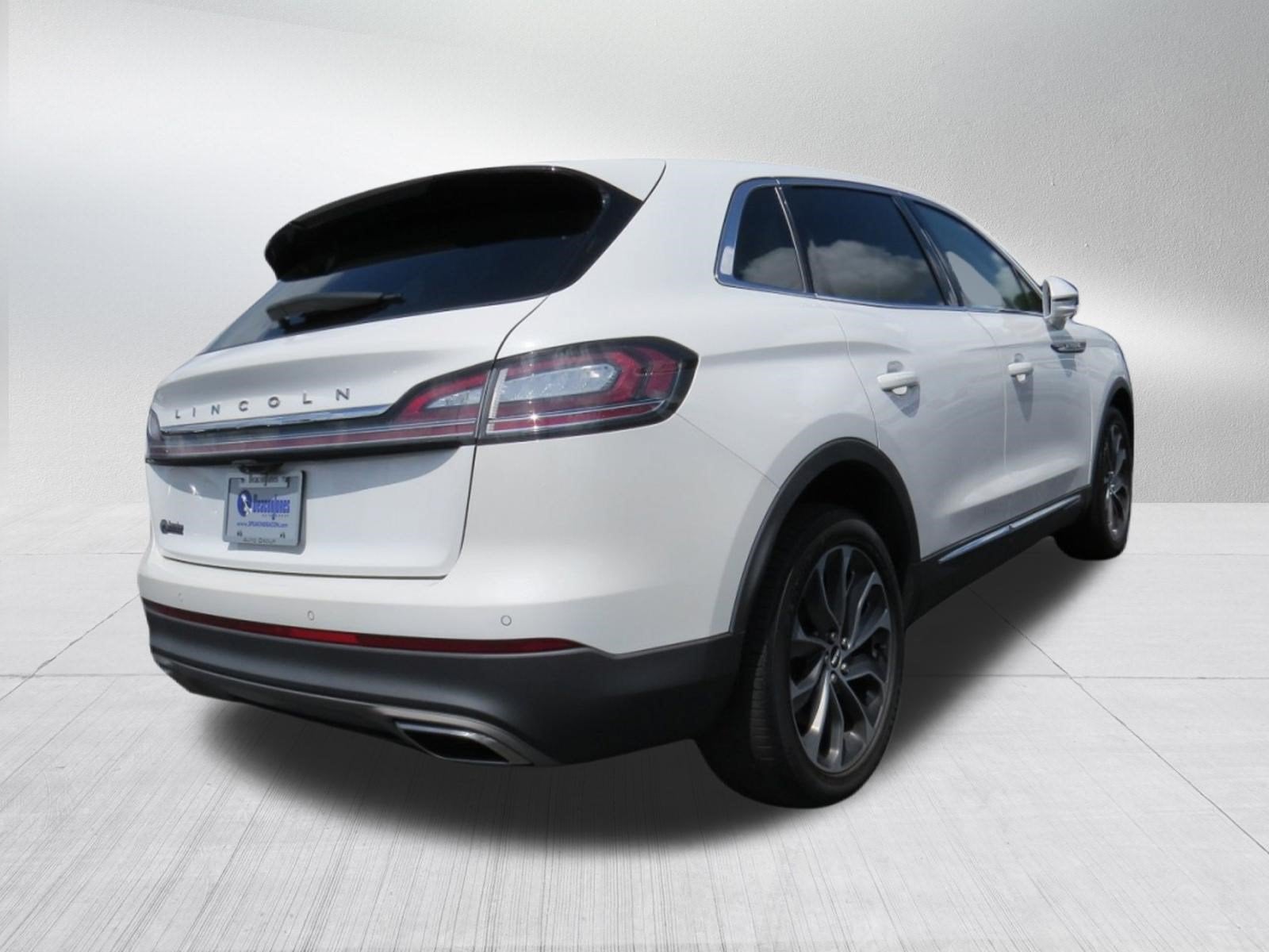2022 Lincoln Nautilus Reserve