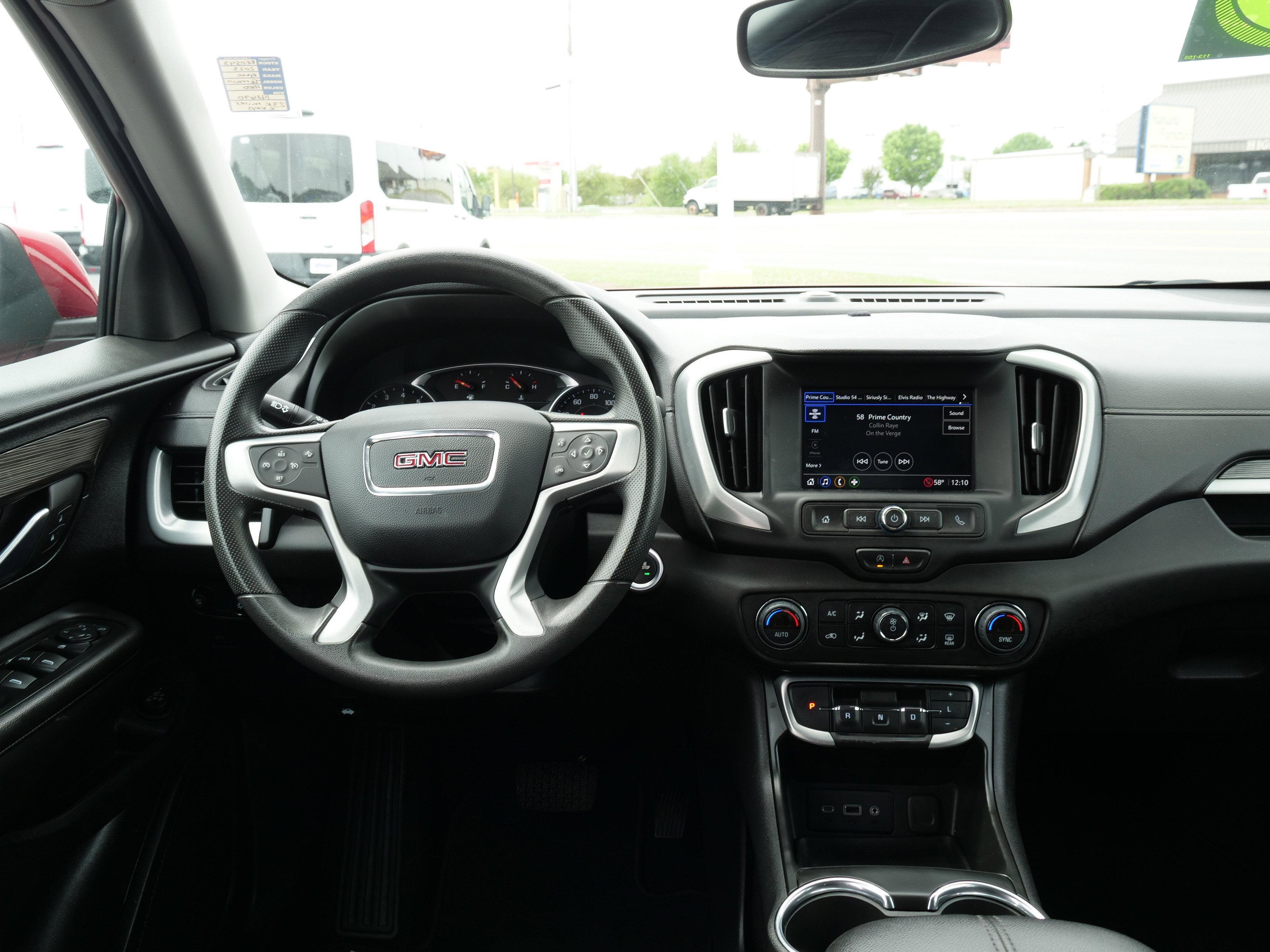2023 GMC Terrain SLE