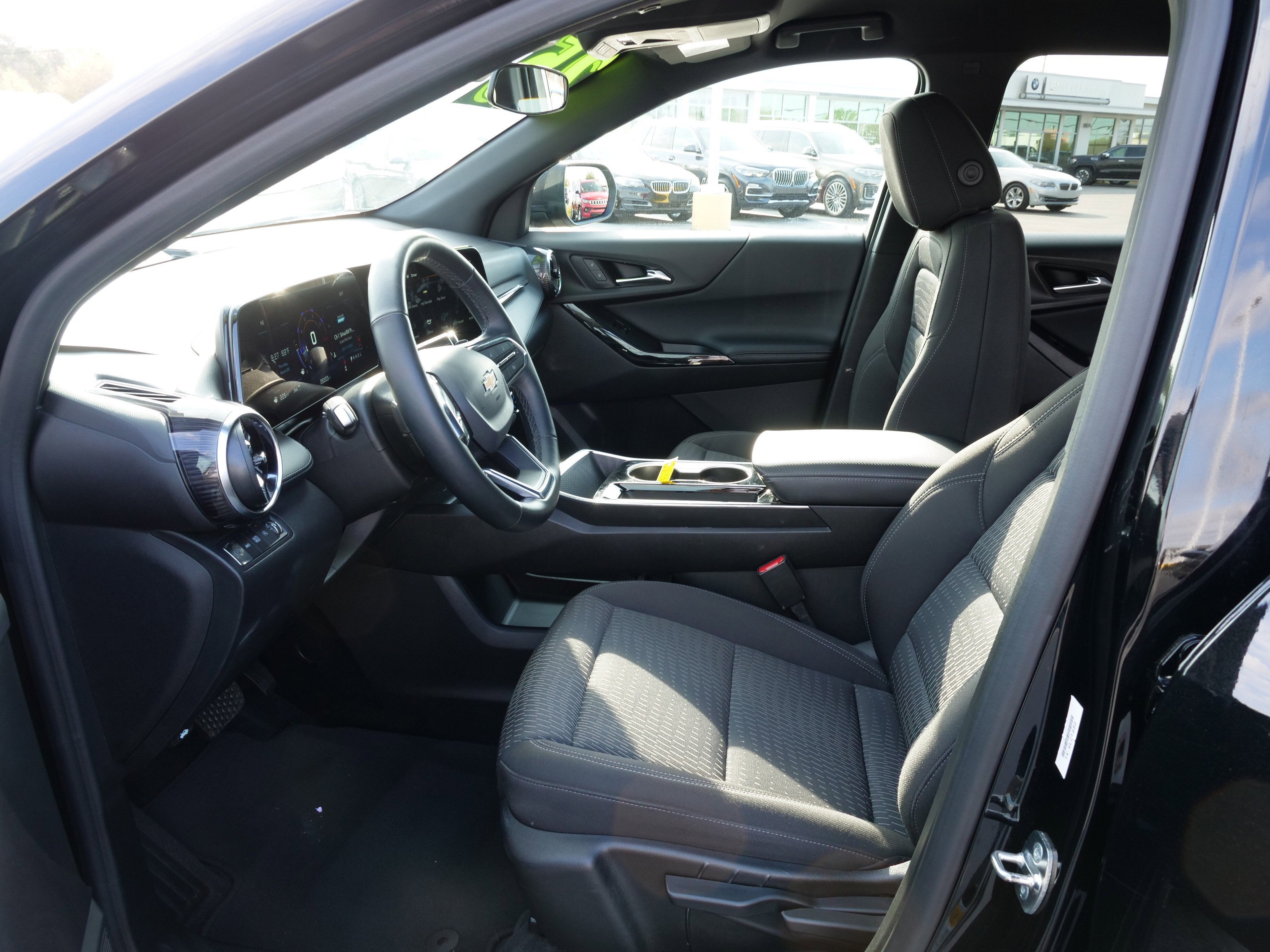 2025 Chevrolet Equinox AWD LT