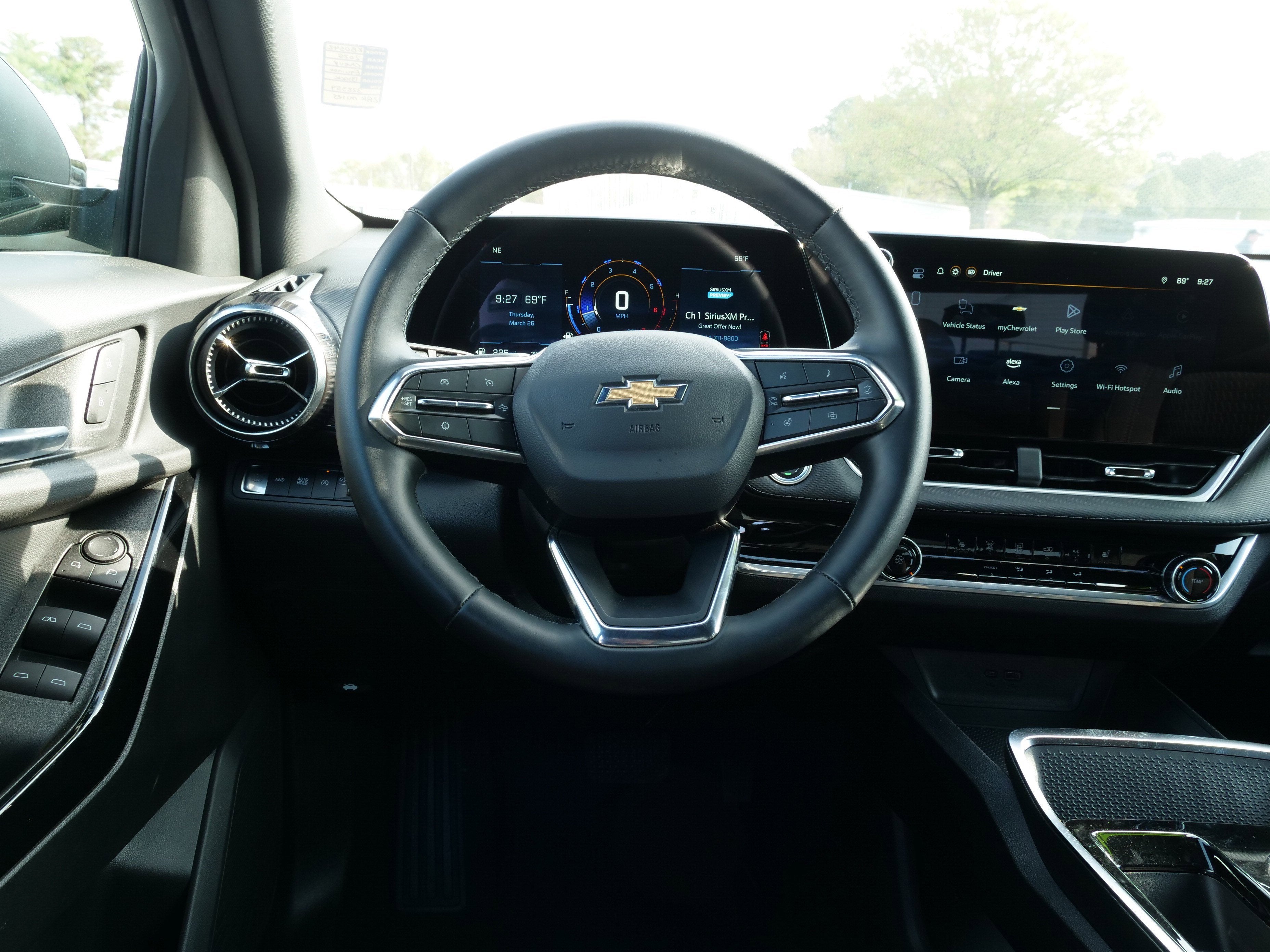 2025 Chevrolet Equinox AWD LT
