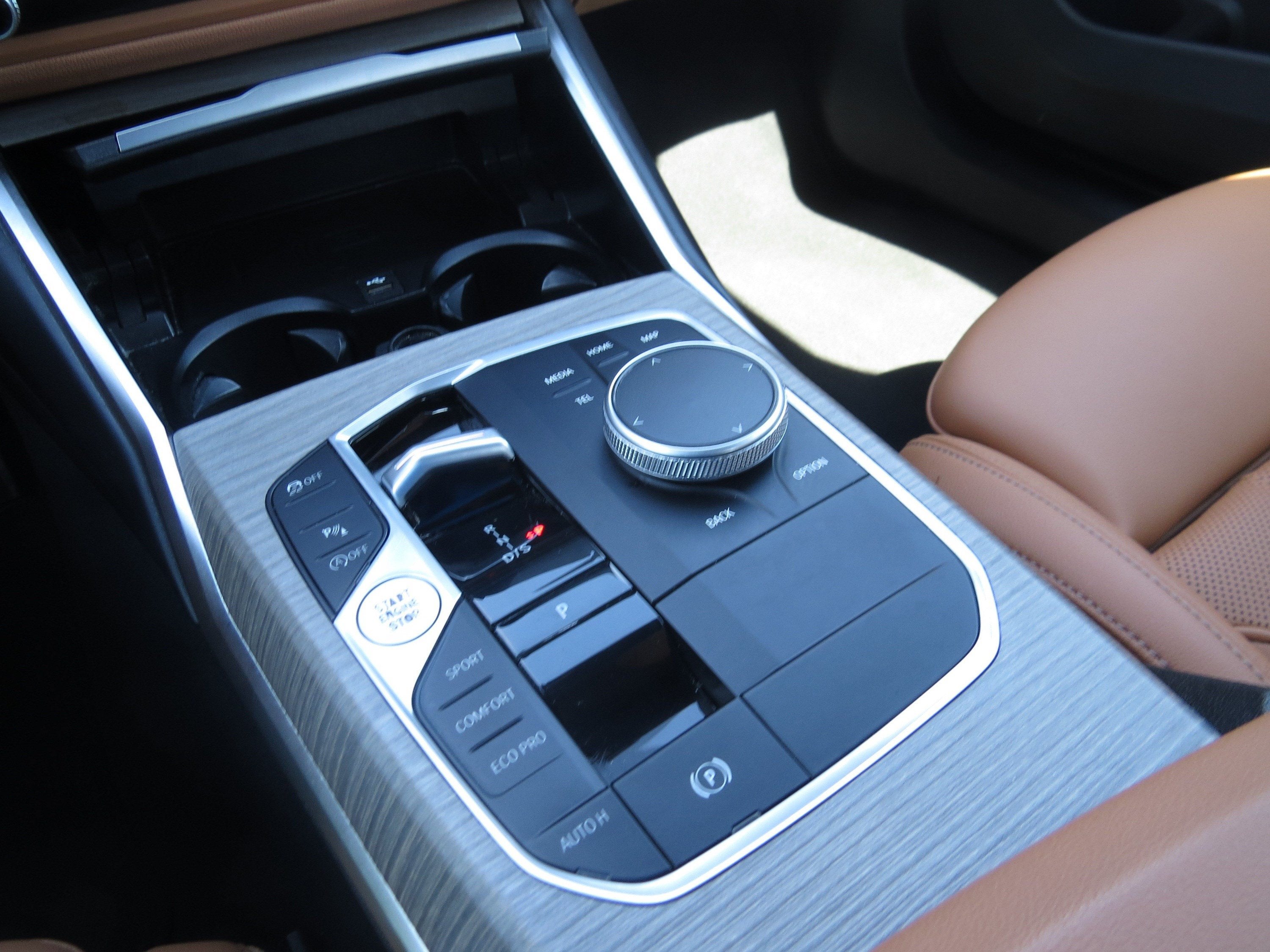 2025 BMW 3 Series 330i