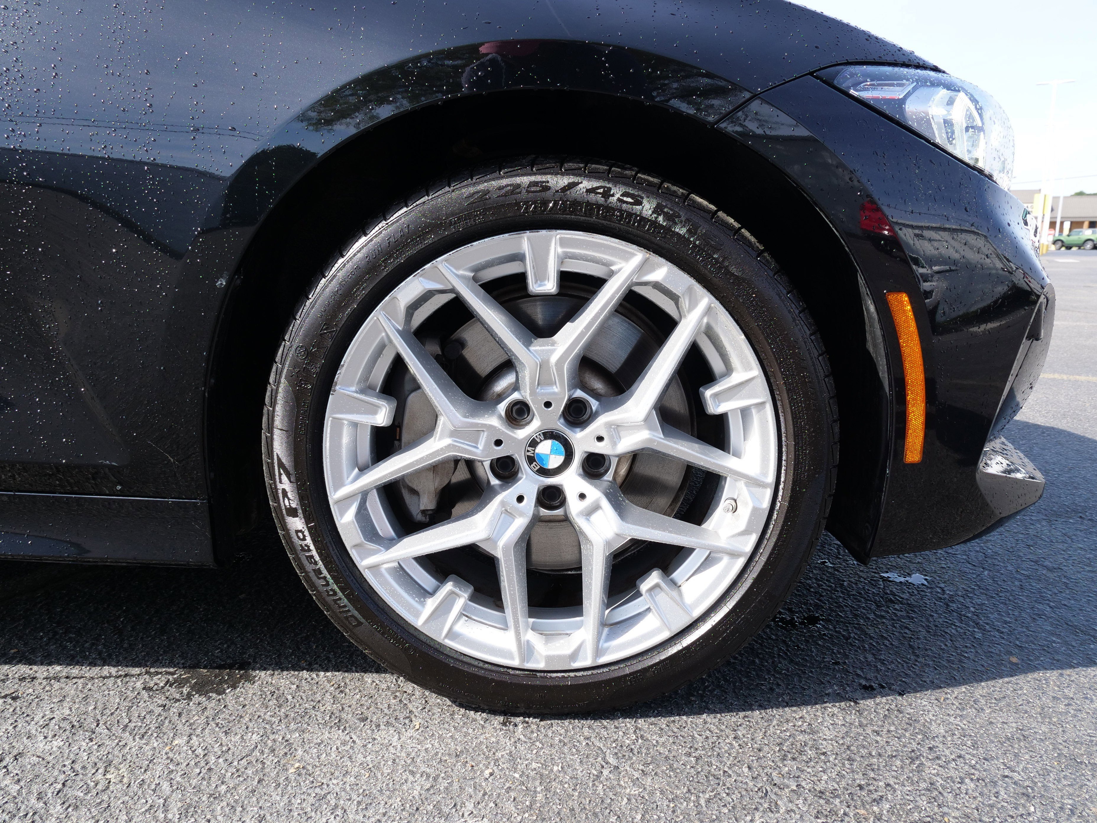 2025 BMW 3 Series 330i