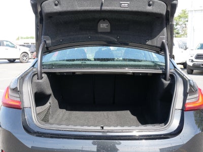 2025 BMW 3 Series 330i