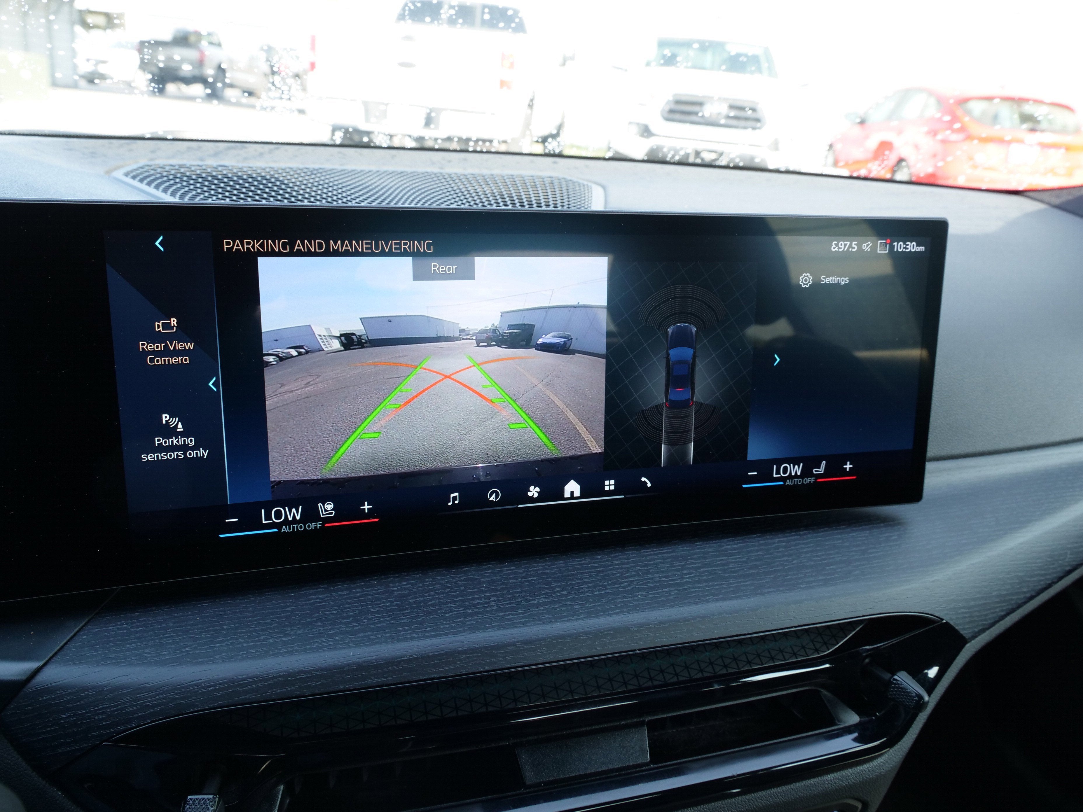 2025 BMW 3 Series 330i