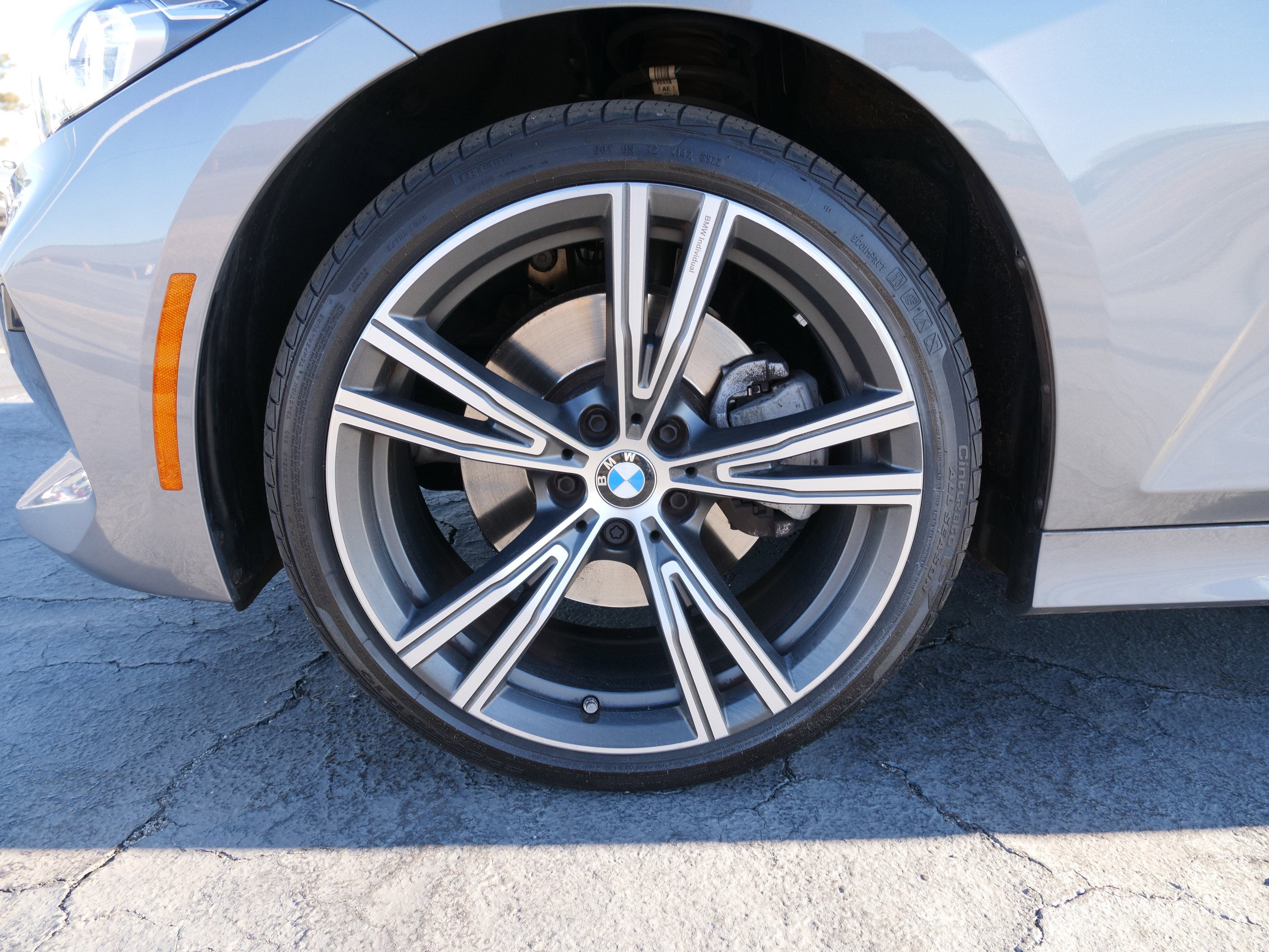 2023 BMW 3 Series 330i