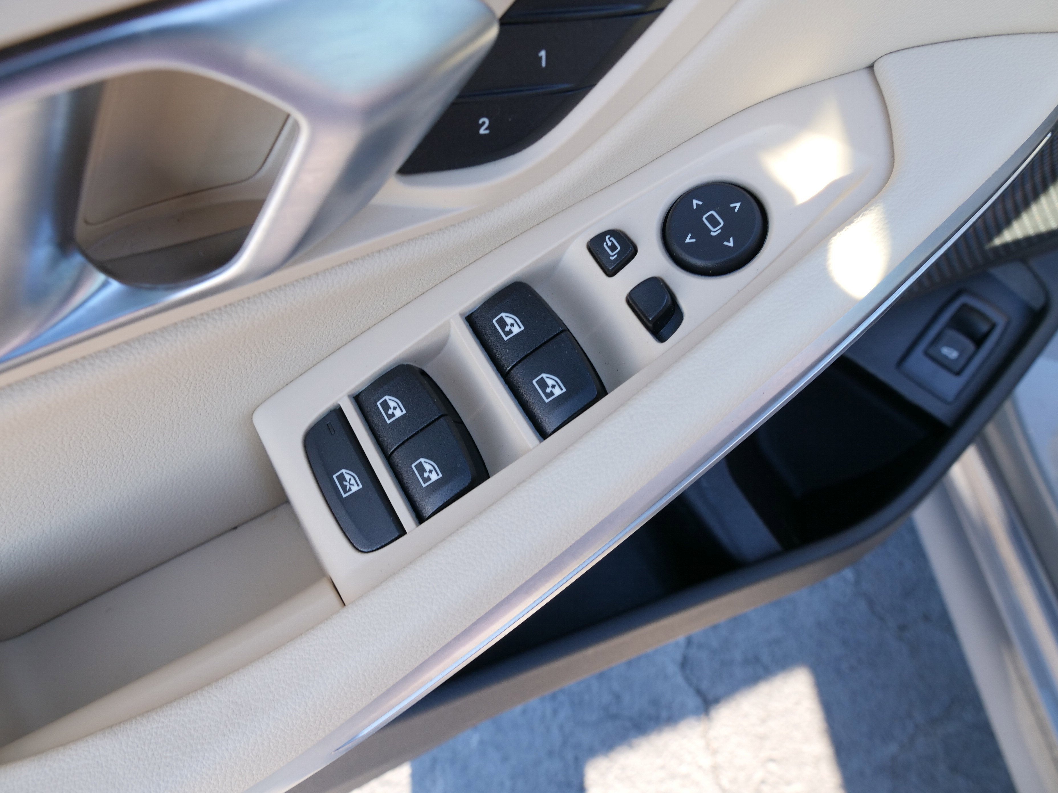 2023 BMW 3 Series 330i