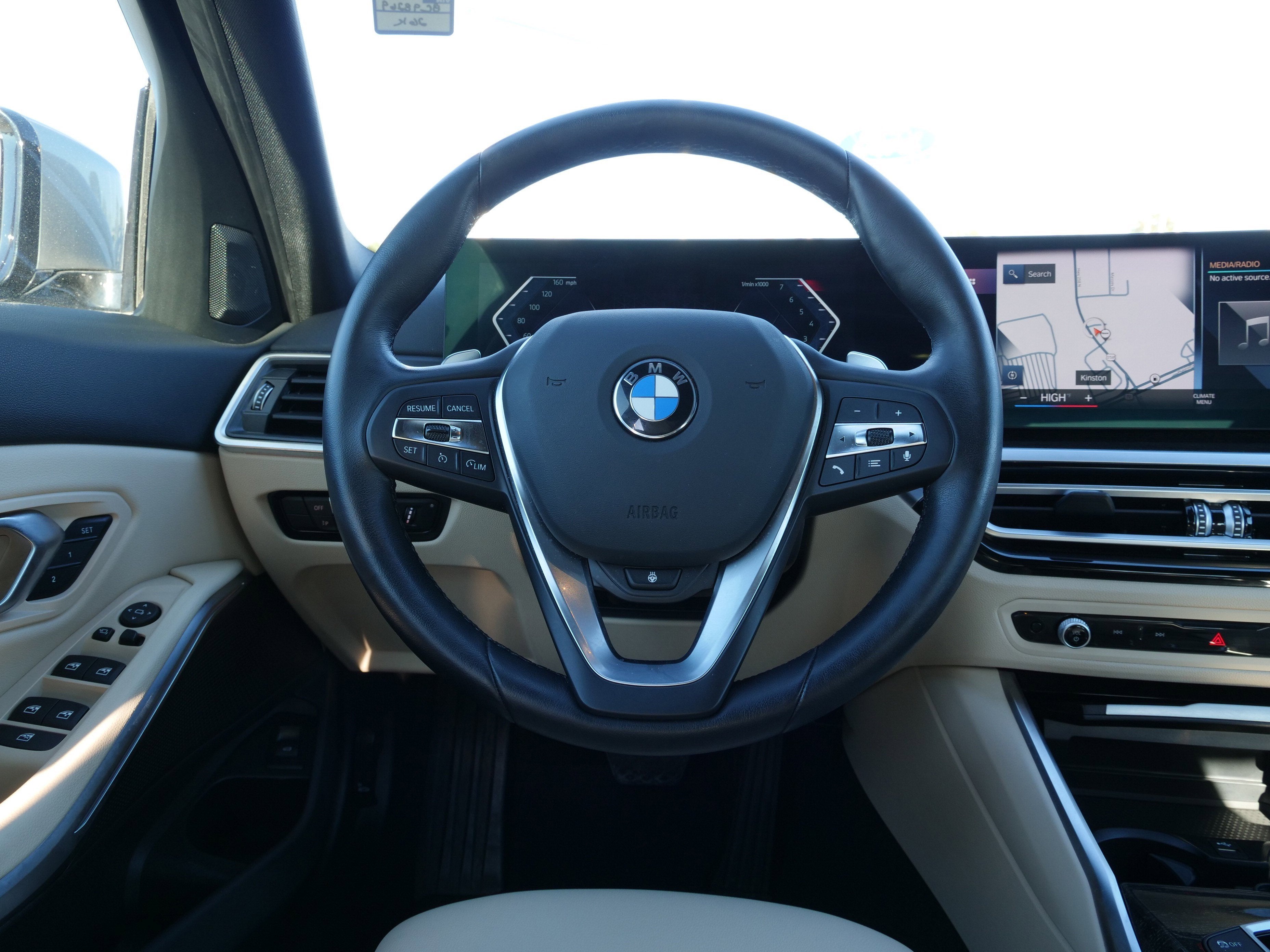 2023 BMW 3 Series 330i