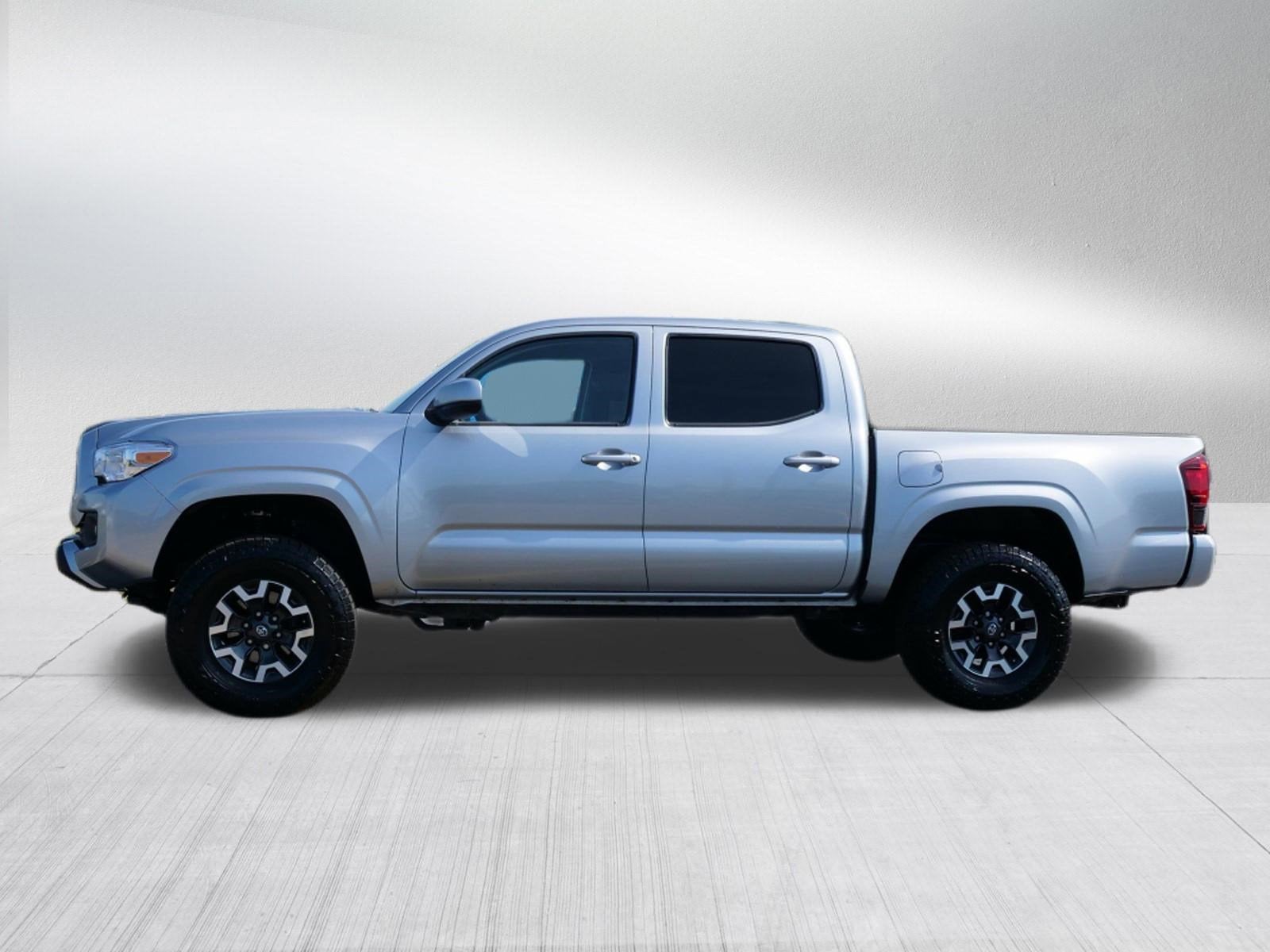 2022 Toyota Tacoma 4WD SR