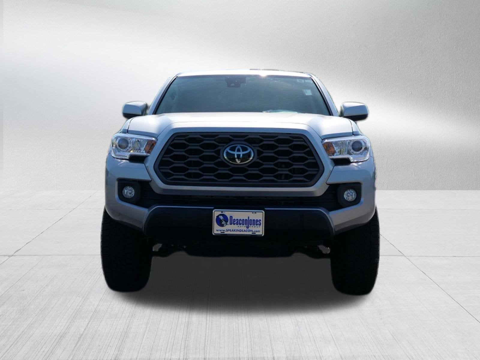 2022 Toyota Tacoma 4WD SR