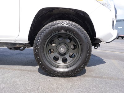 2022 Toyota Tacoma 4WD Base