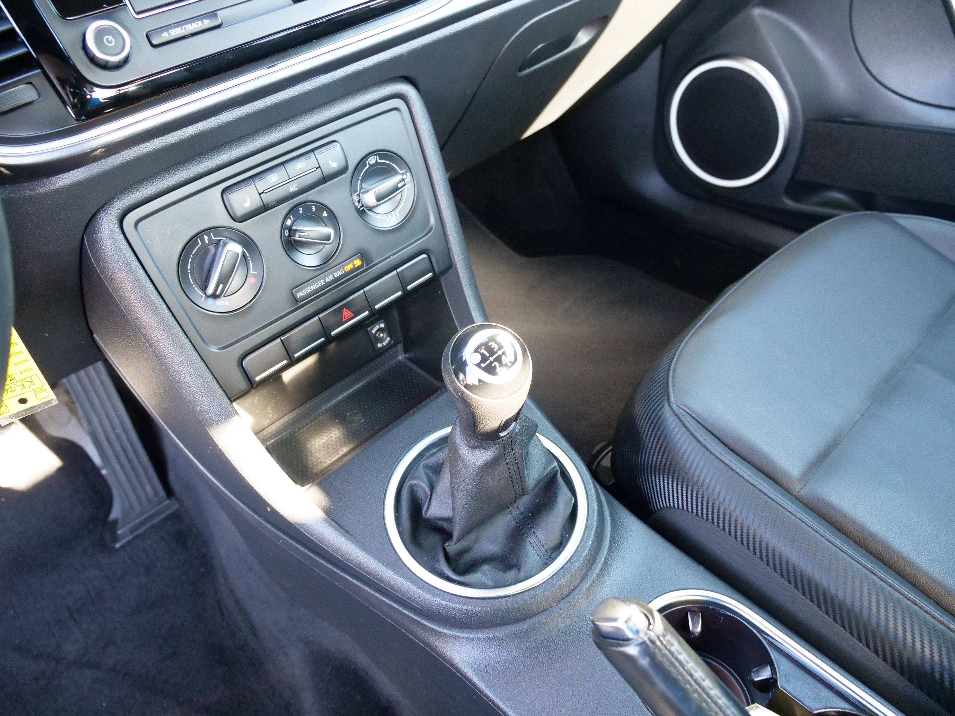 2012 Volkswagen Beetle 2.5L PZEV