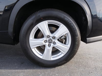 2023 Toyota Highlander Base