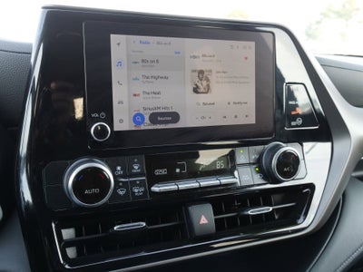 2023 Toyota Highlander Base