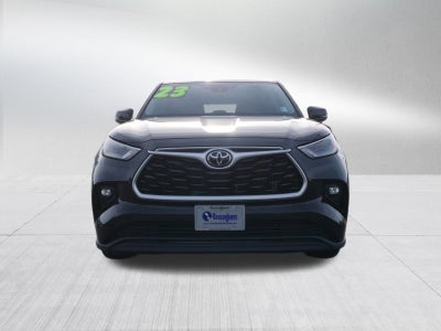 2023 Toyota Highlander Base