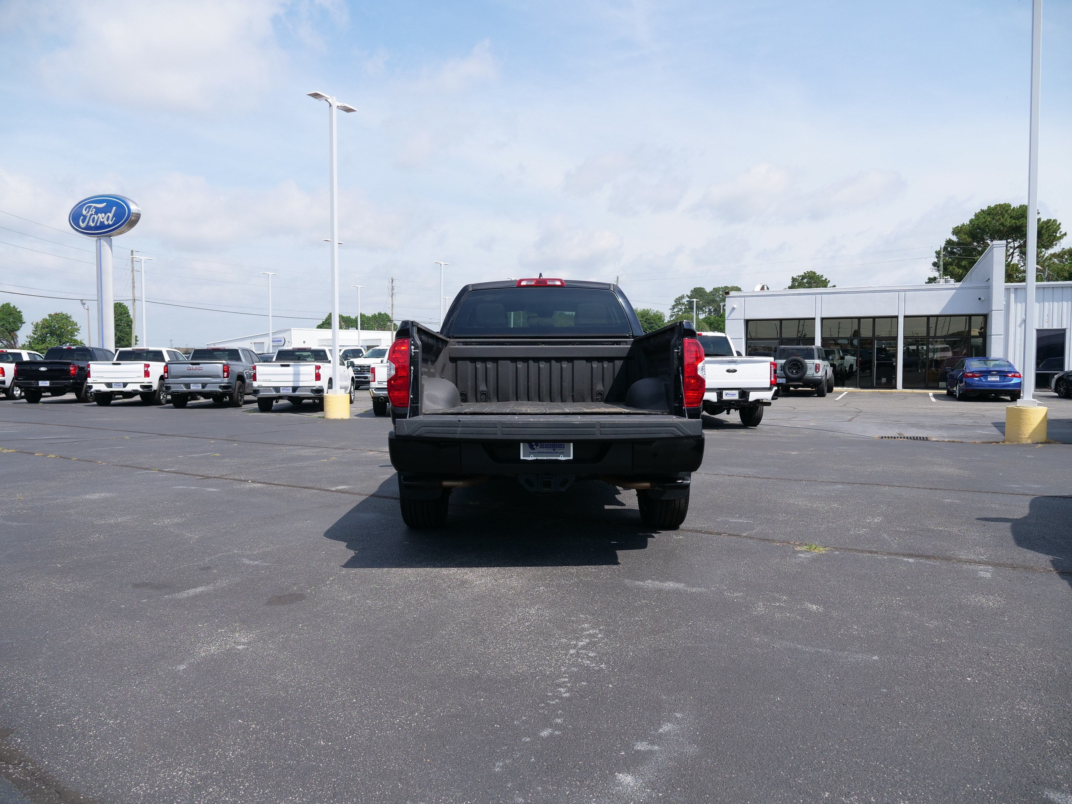 2021 Toyota Tundra 2WD SR5