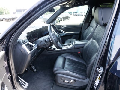 2024 BMW X7 xDrive40i