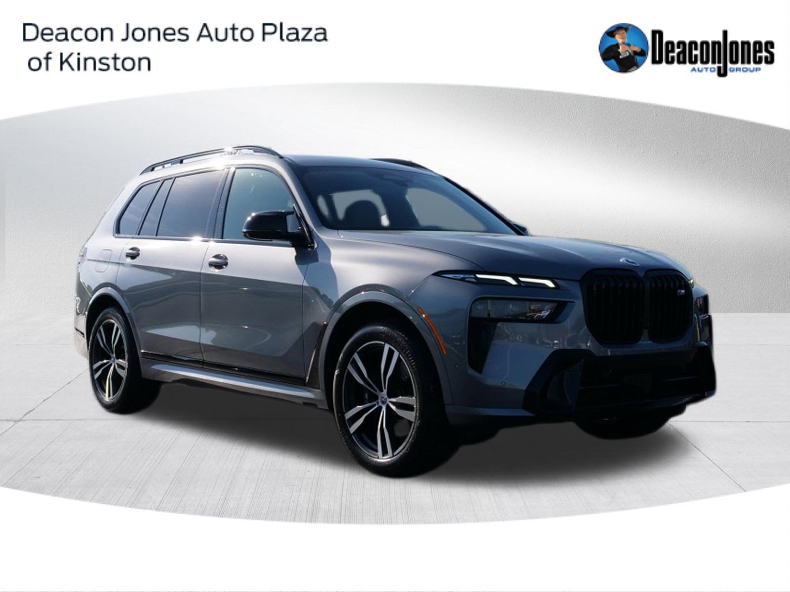2023 BMW X7 M60i
