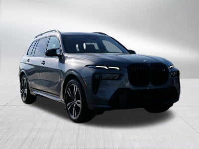 2023 BMW X7 M60i