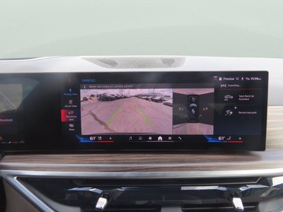 2025 BMW X7 M60i
