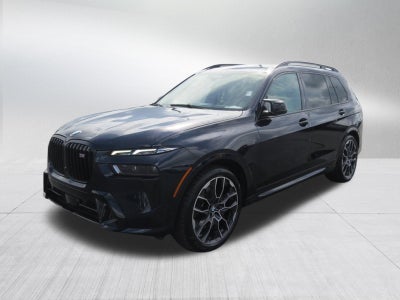2025 BMW X7 M60i