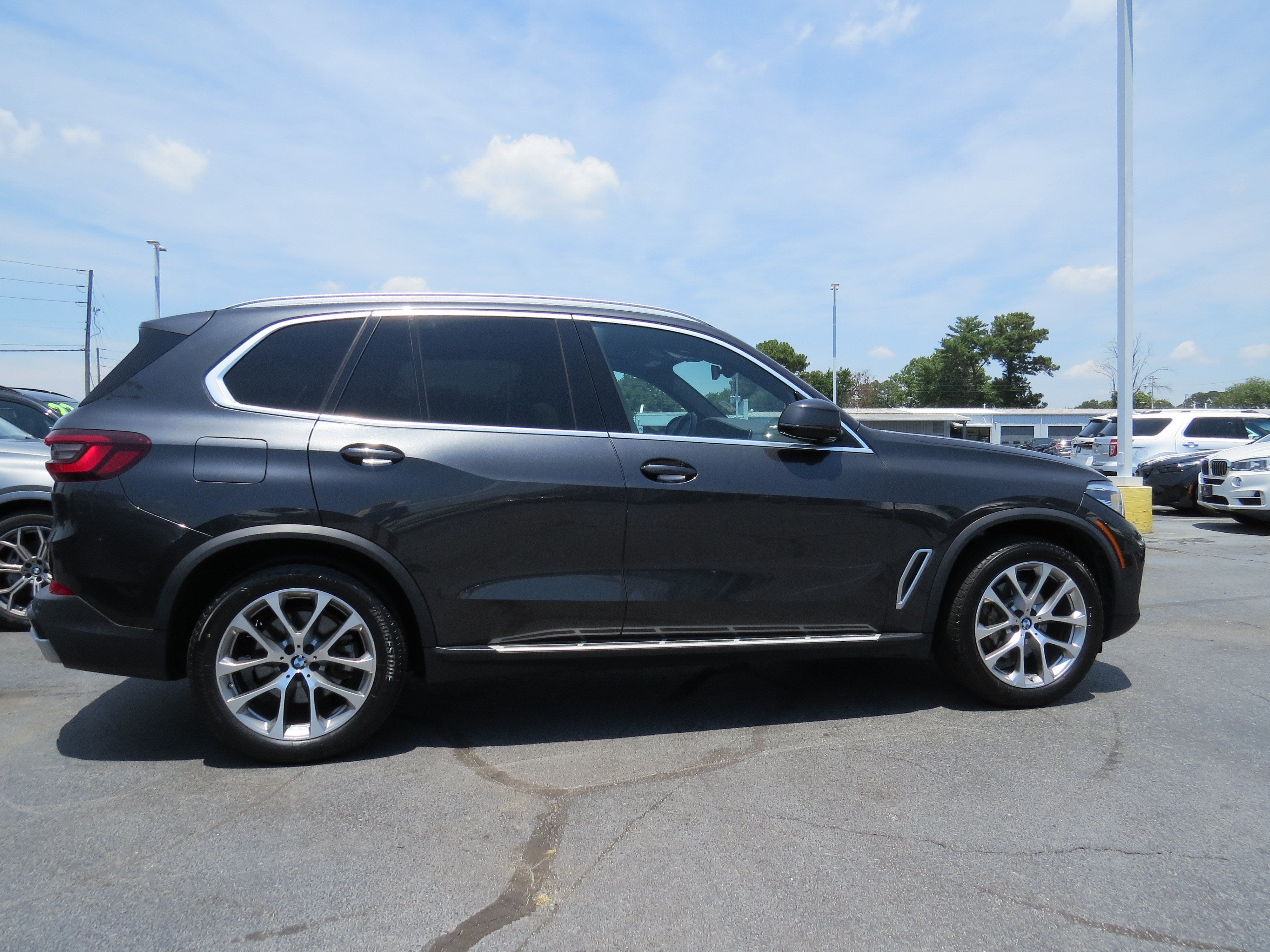 2023 BMW X5 sDrive40i