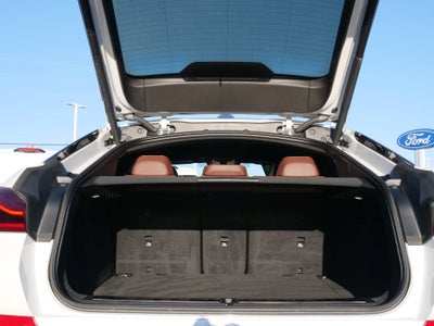 2022 BMW X6 xDrive40i