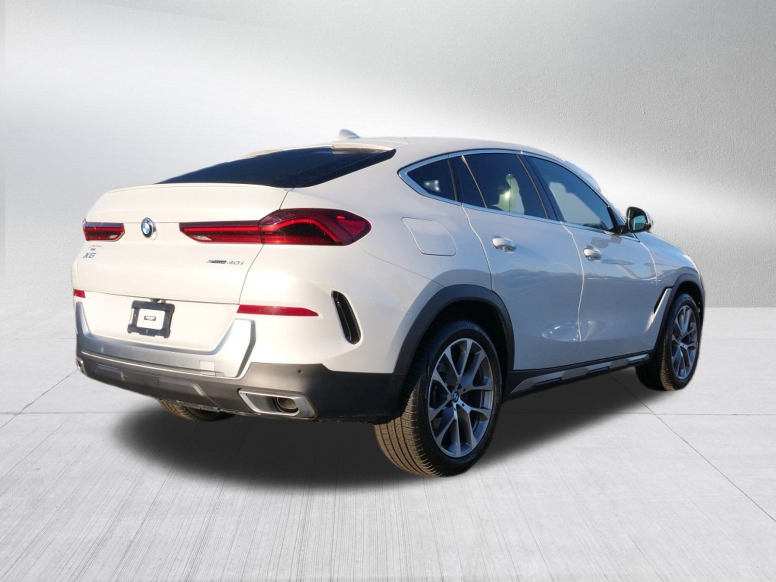 2022 BMW X6 xDrive40i