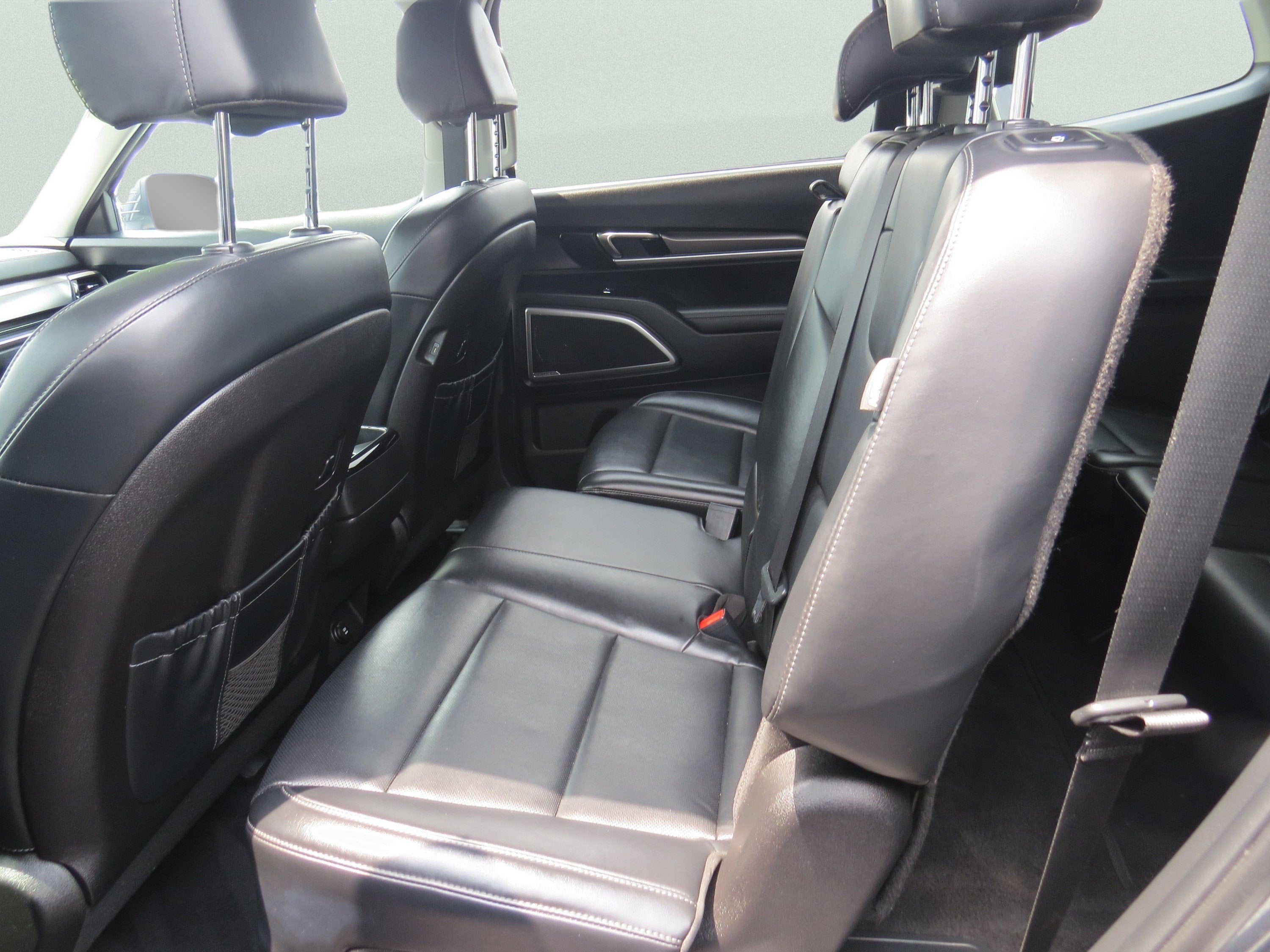 2023 Kia Telluride LX