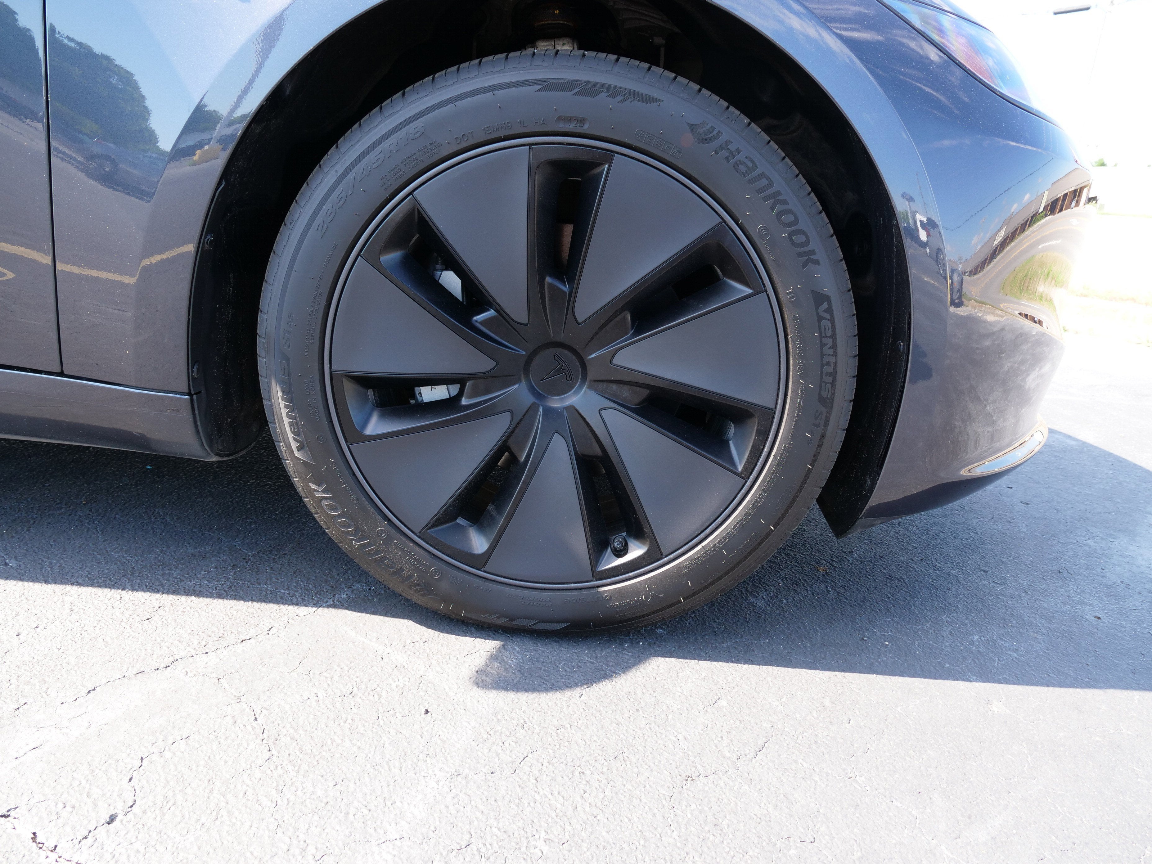 2025 Tesla Model 3 Standard