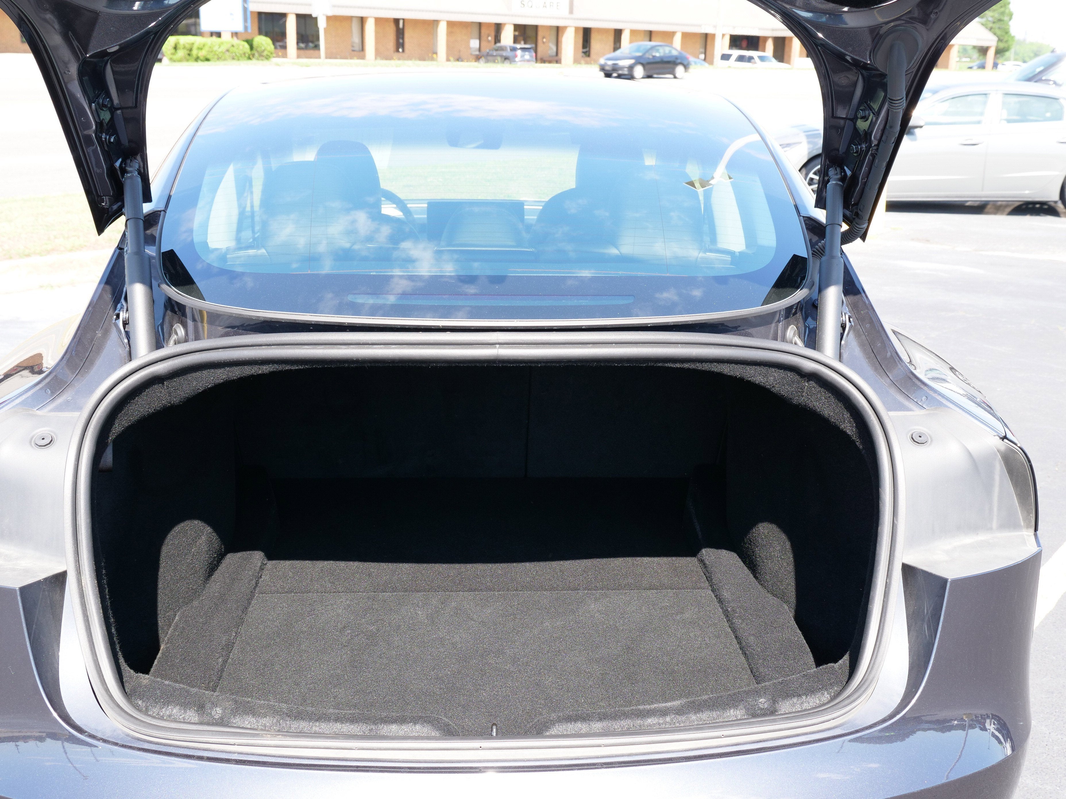 2025 Tesla Model 3 Standard