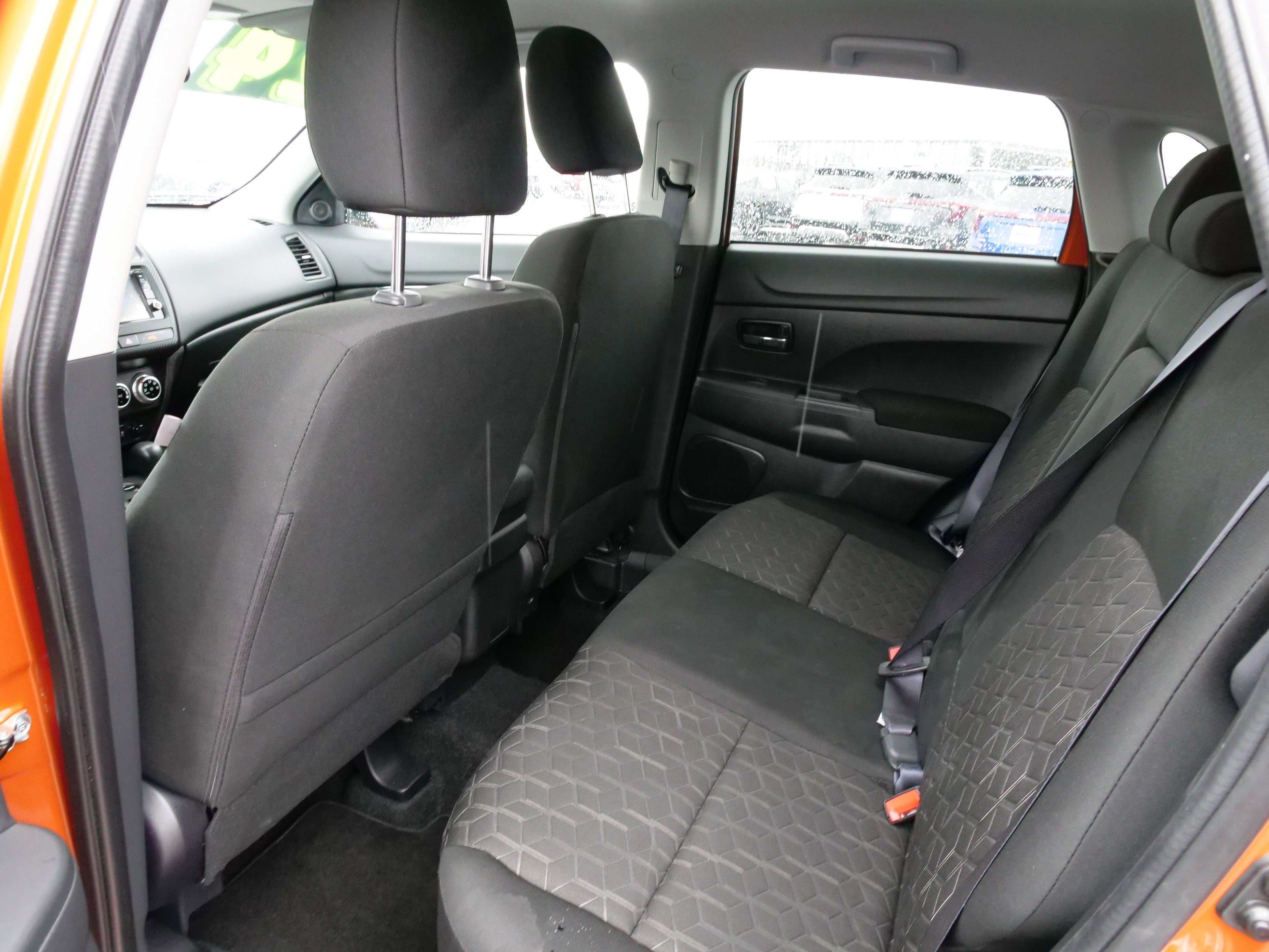 2024 Mitsubishi Outlander Sport S