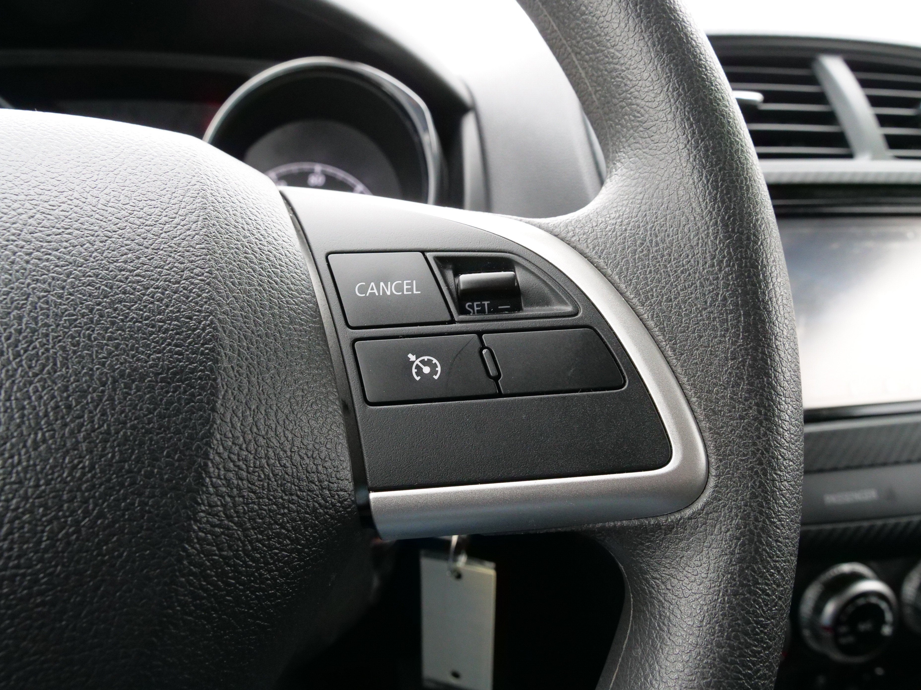 2024 Mitsubishi Outlander Sport S