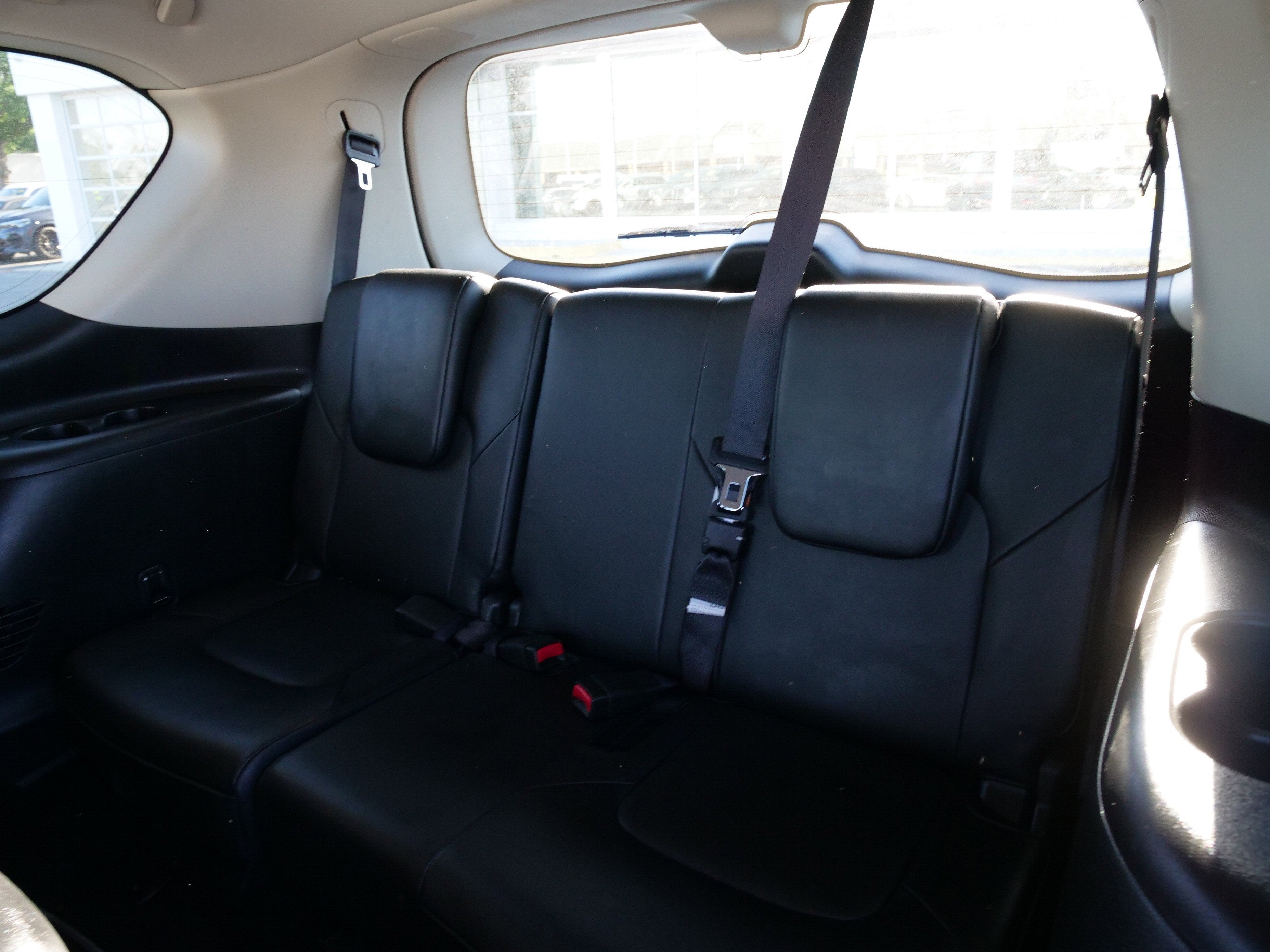 2024 INFINITI QX80 LUXE