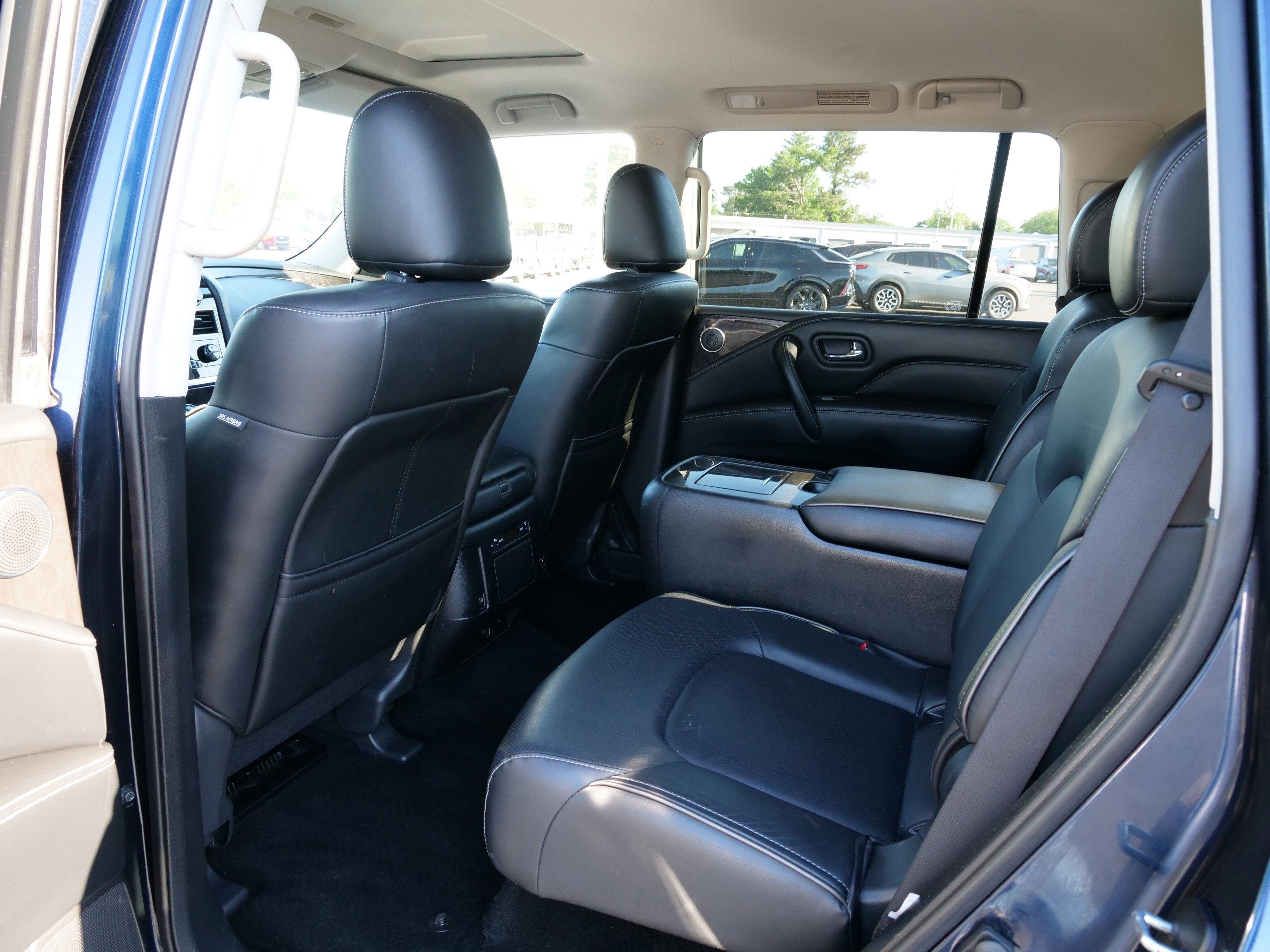 2024 INFINITI QX80 LUXE