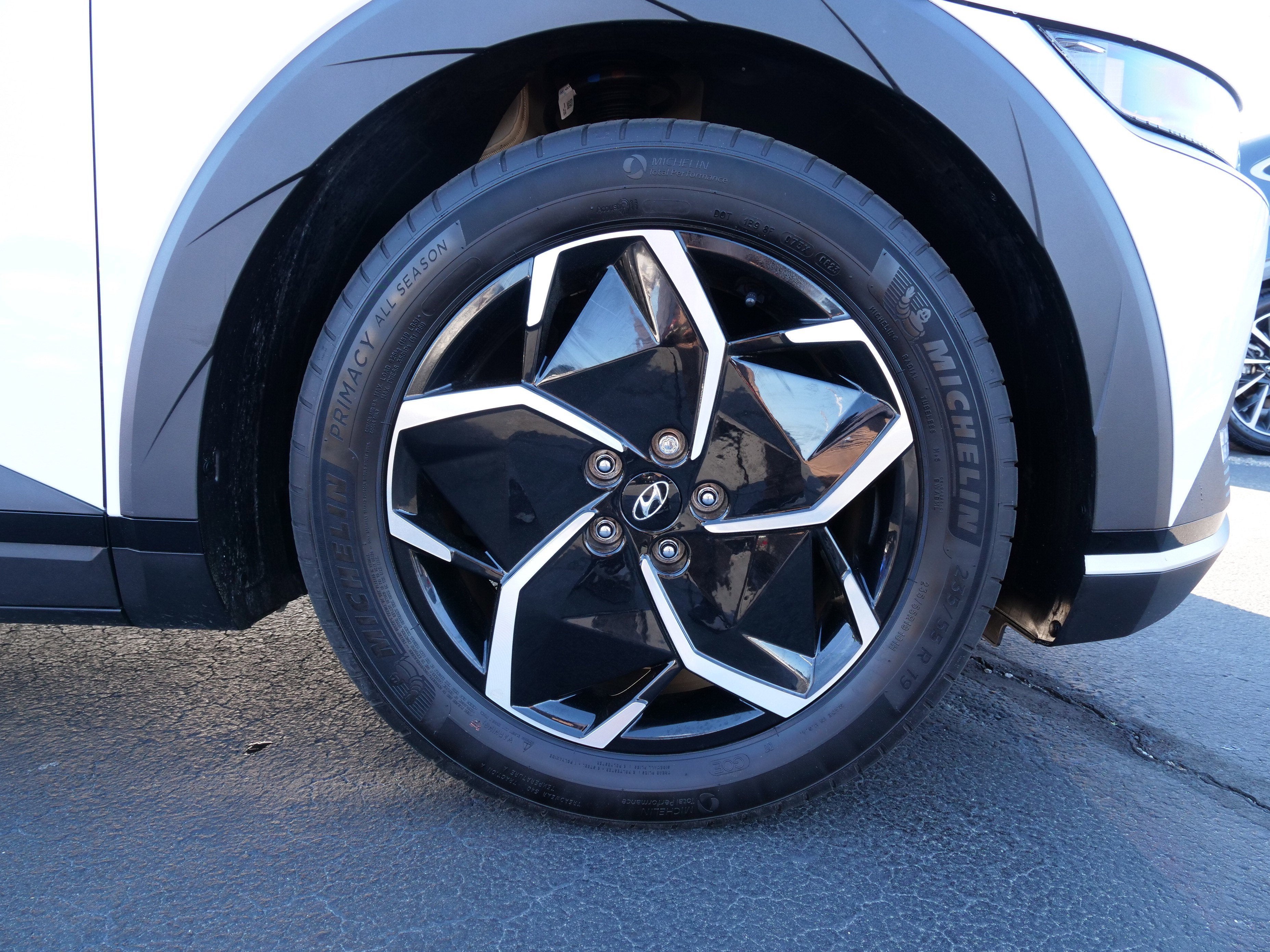 2023 Hyundai IONIQ 5 SE
