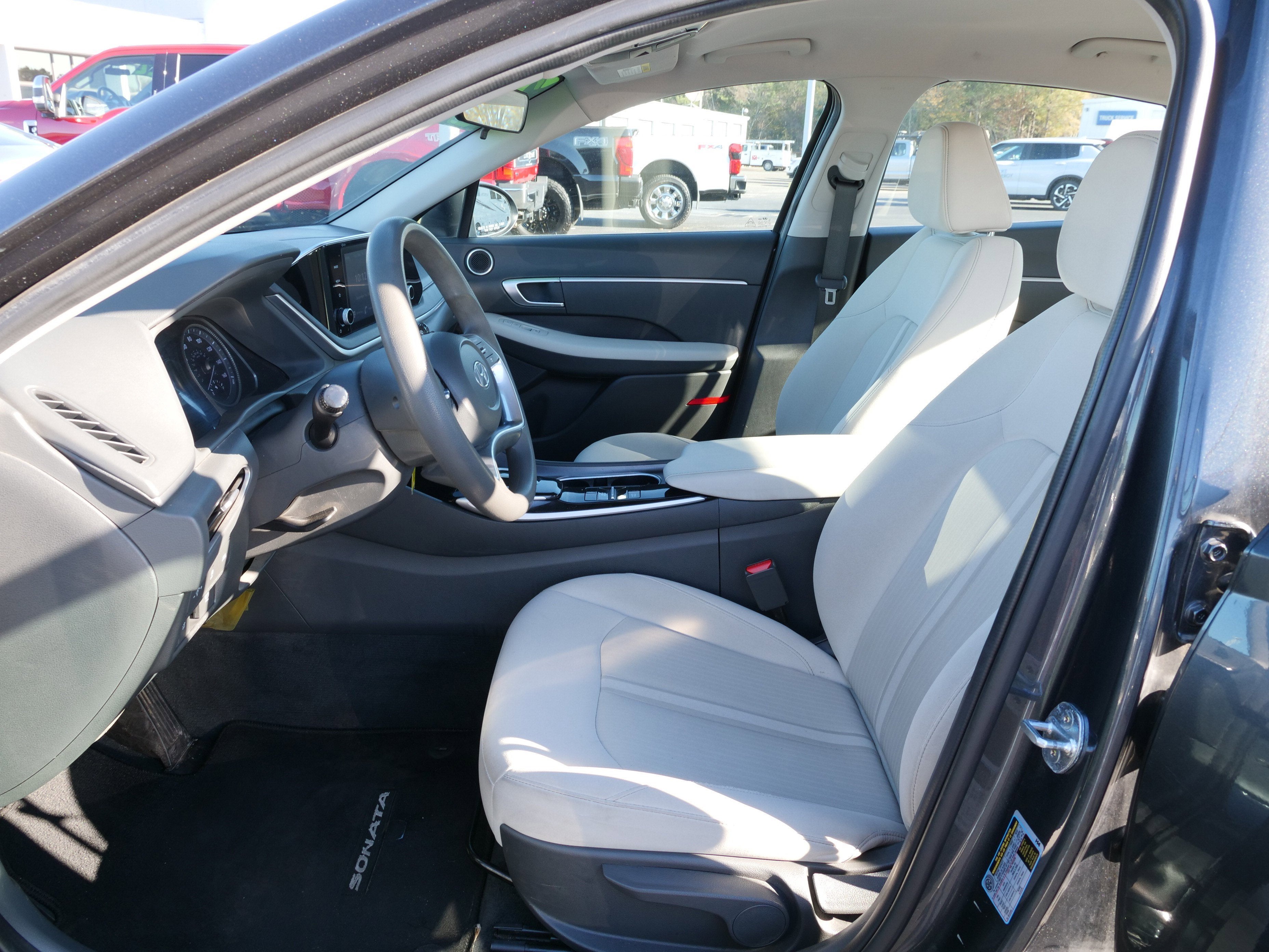 2023 Hyundai Sonata SE