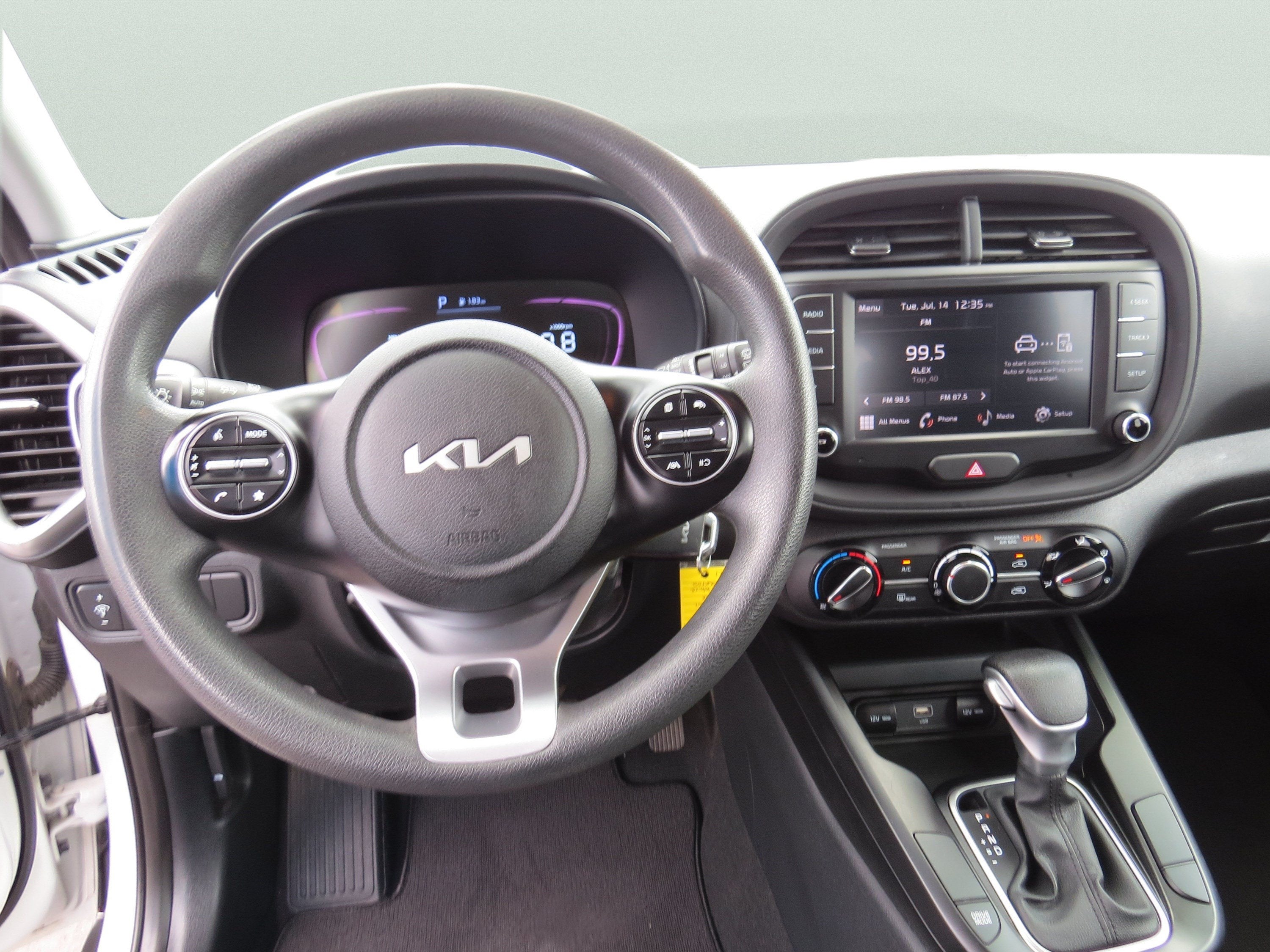 2024 Kia Soul LX