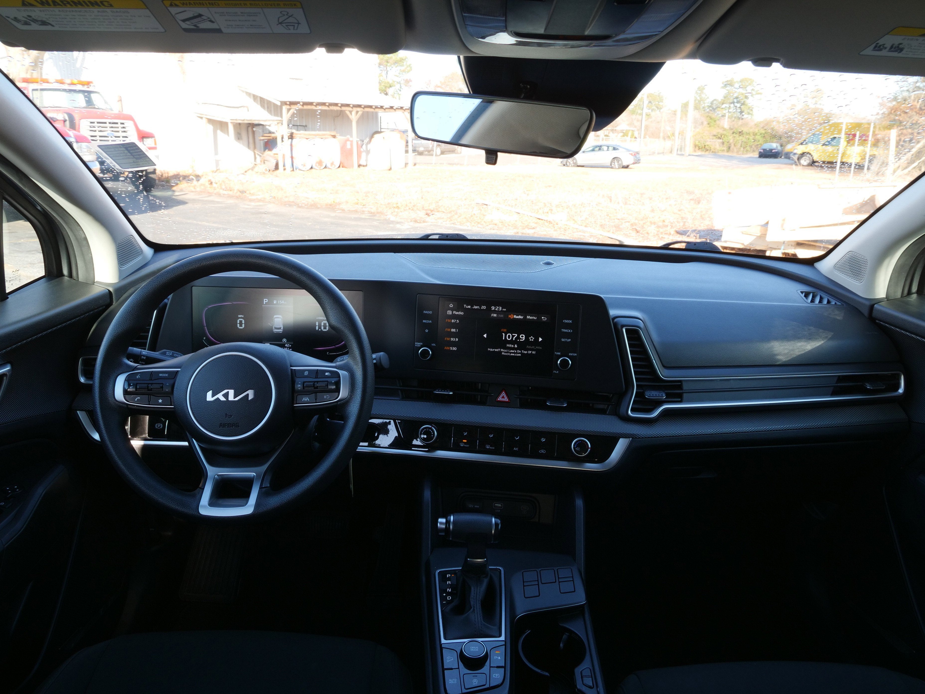 2023 Kia Sportage LX